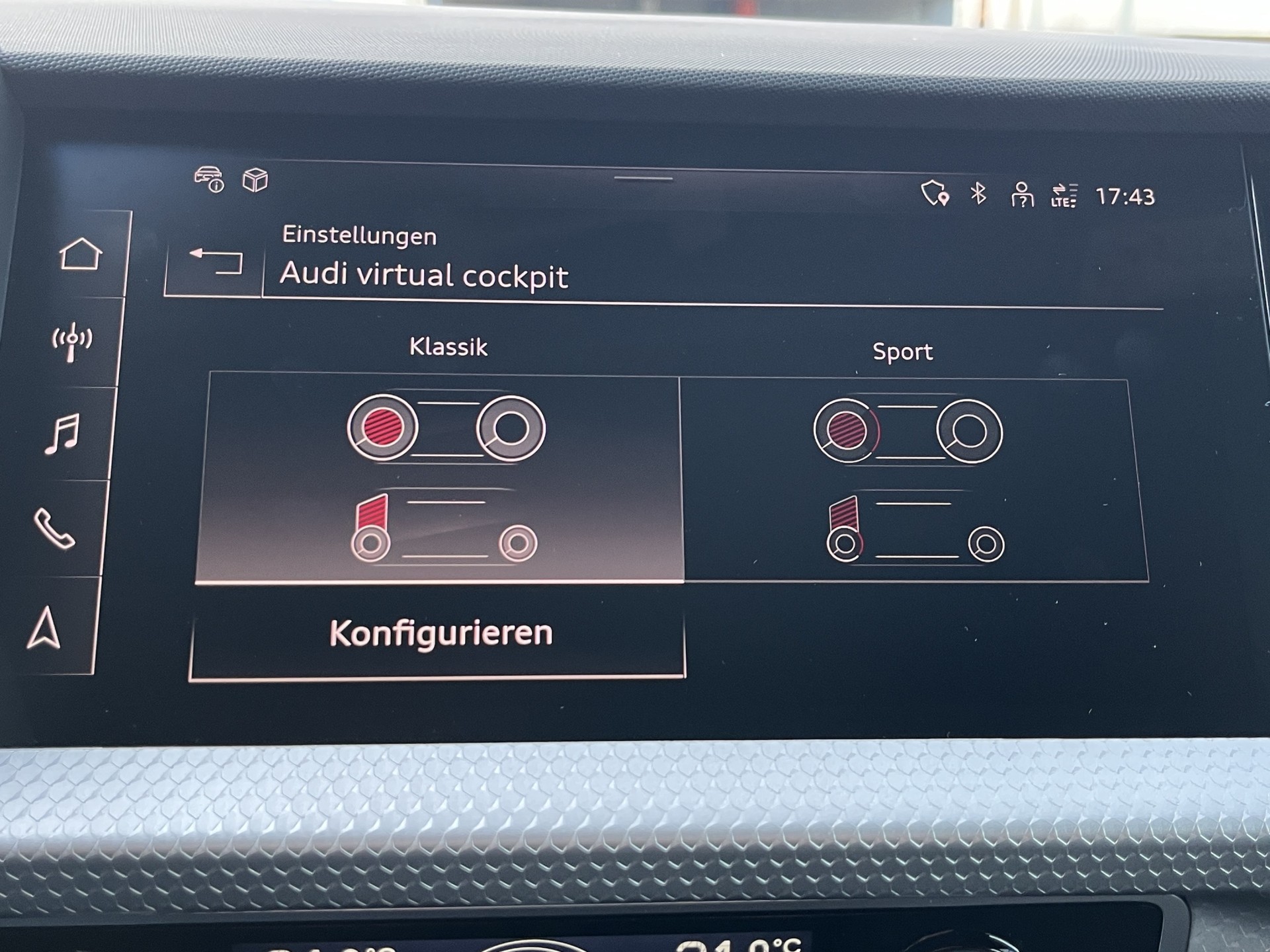 AUDI A1 Sportback 40 TFSI S Line S-tronic*Red/Black, (5-Jahre Garantie)-image-21