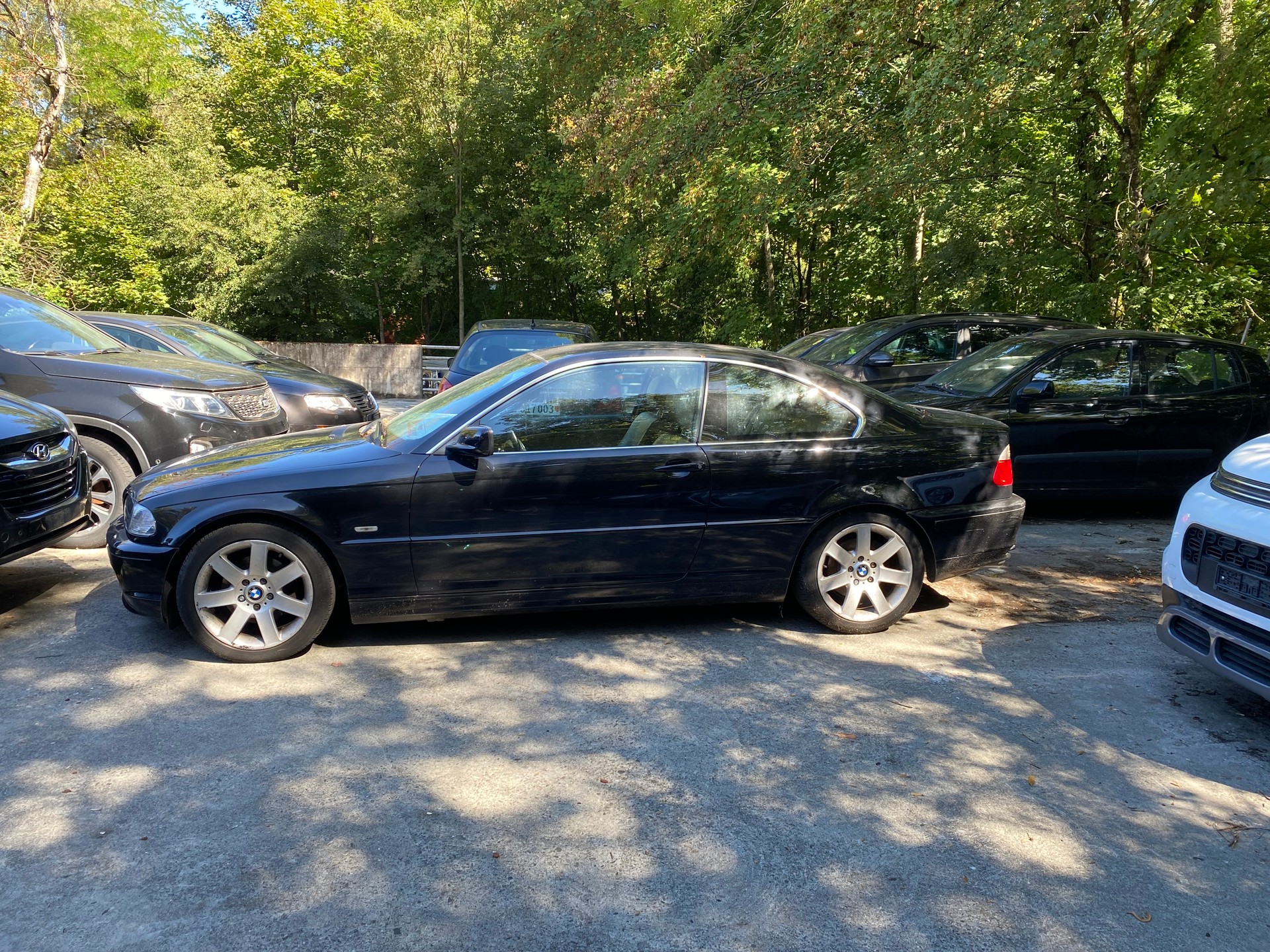 BMW 328i coupé-image-8