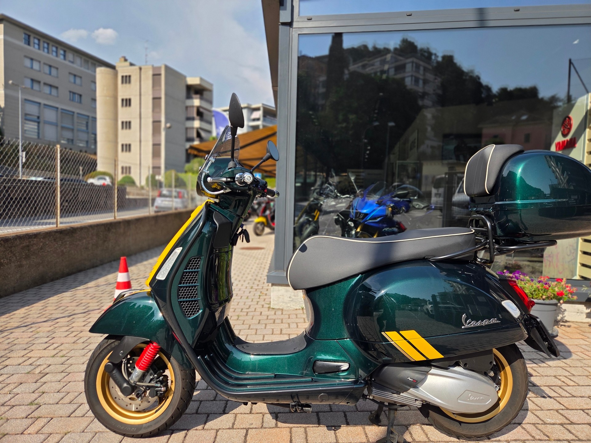 PIAGGIO racing Sixties-image-6