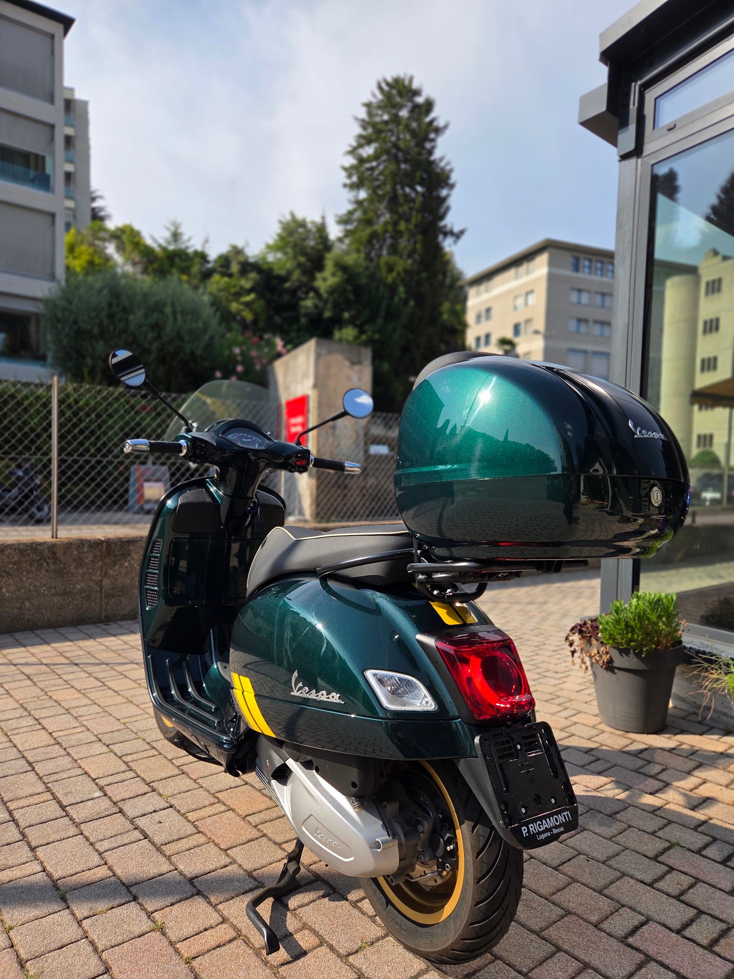 PIAGGIO racing Sixties-image-7