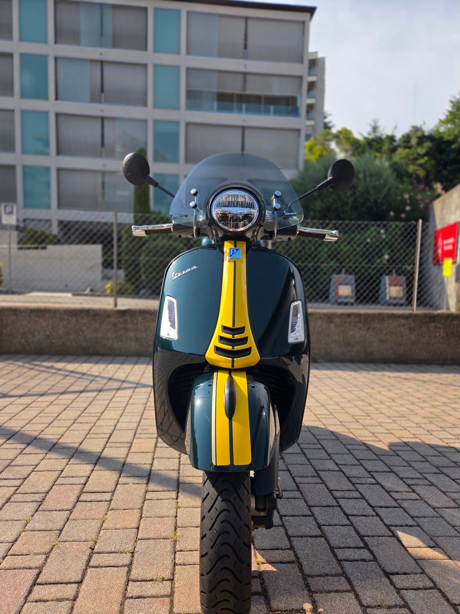 PIAGGIO racing Sixties-image-2
