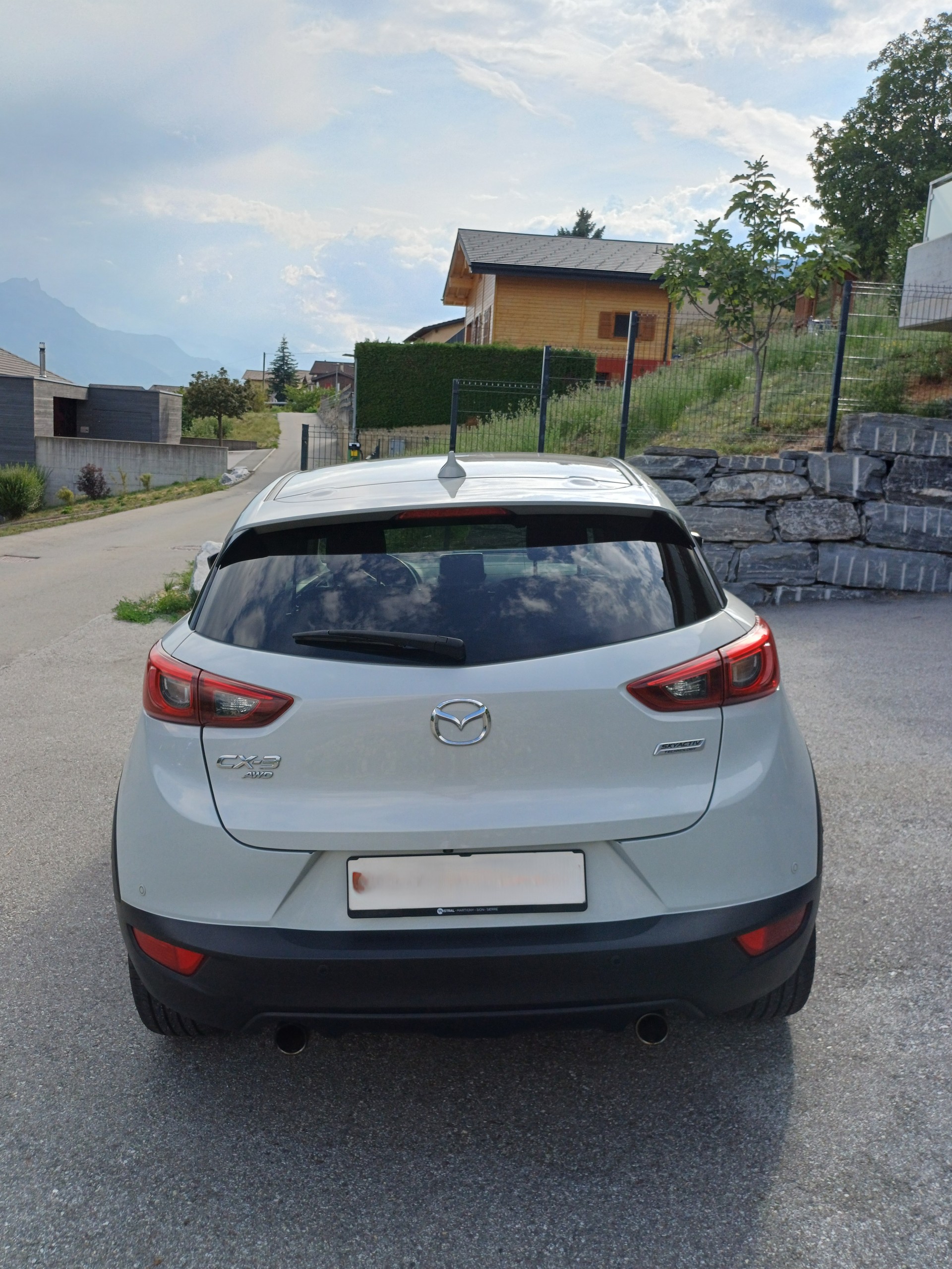 MAZDA 2.0 Revolution AWD-image-2