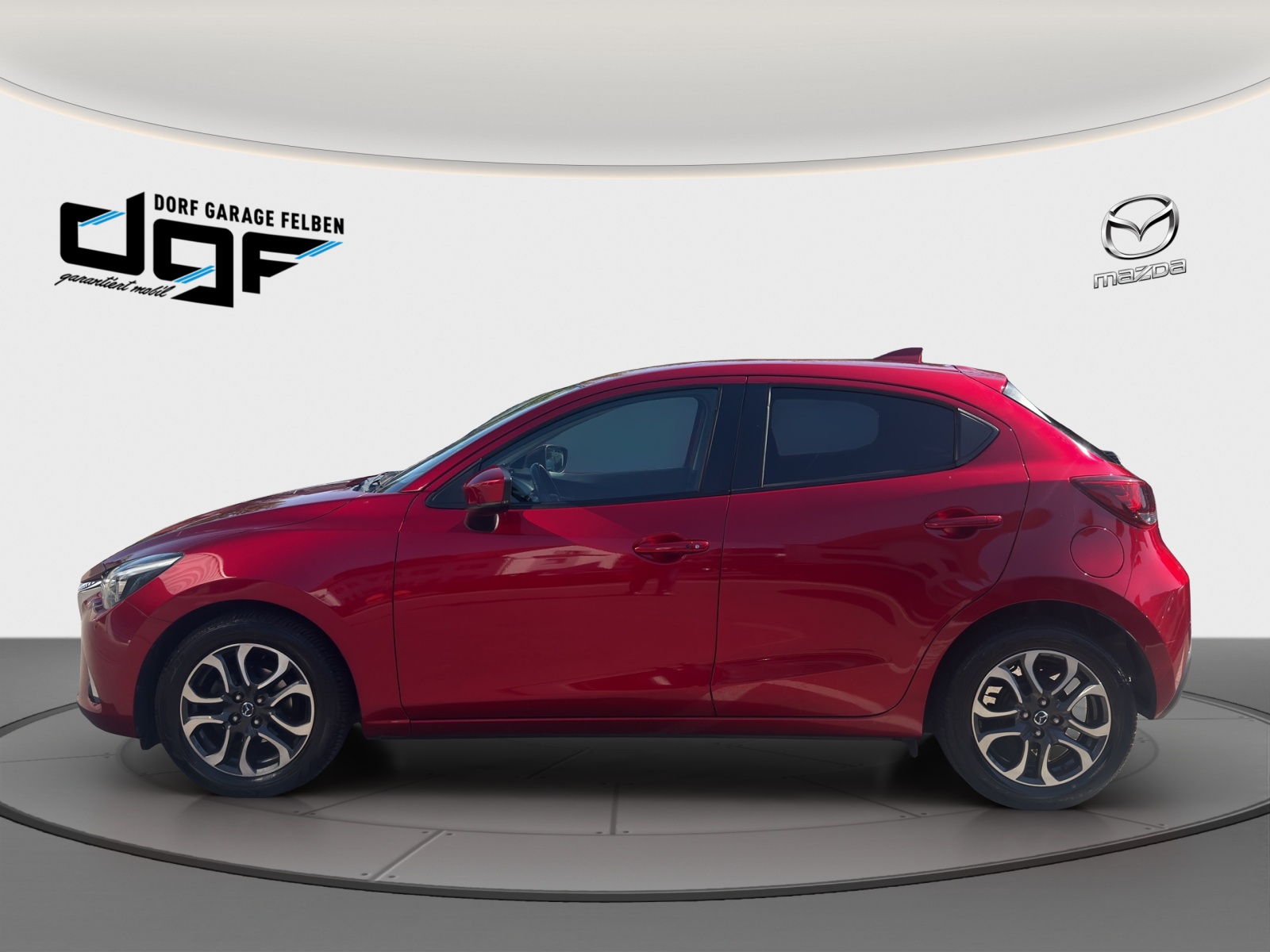 MAZDA 2 1.5 90 Revolution-image-1