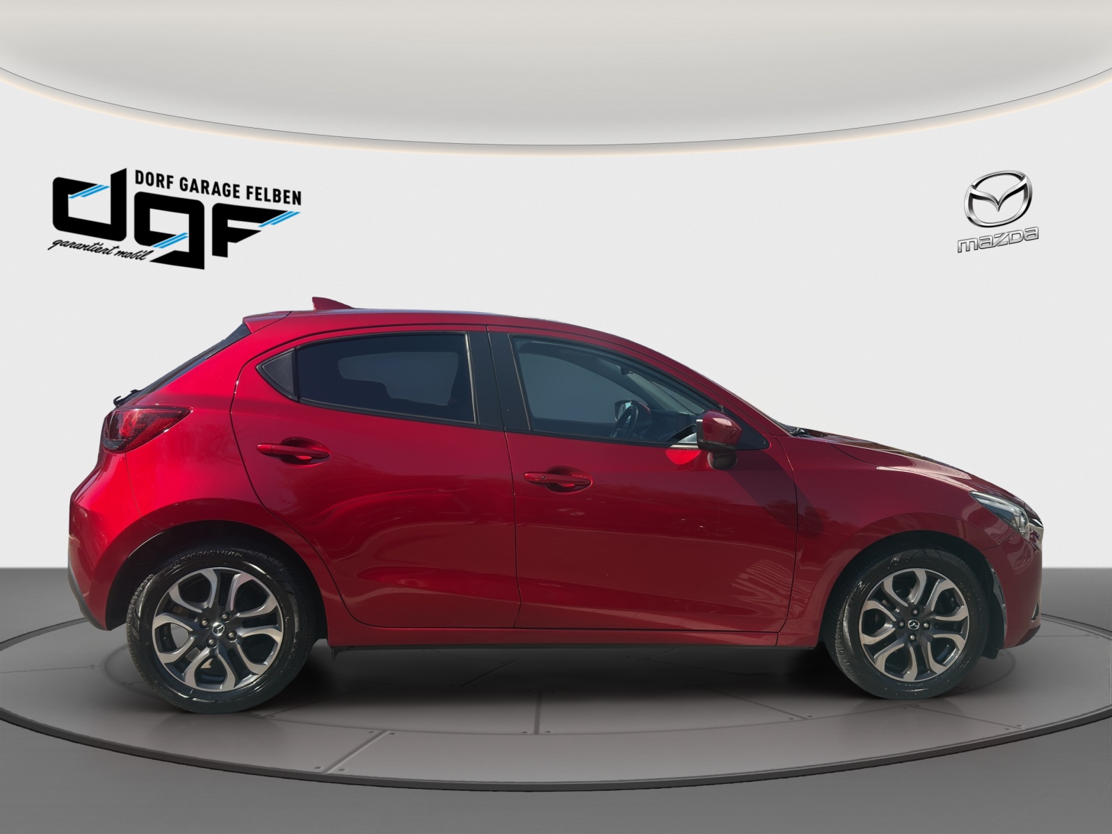 MAZDA 2 1.5 90 Revolution-image-5