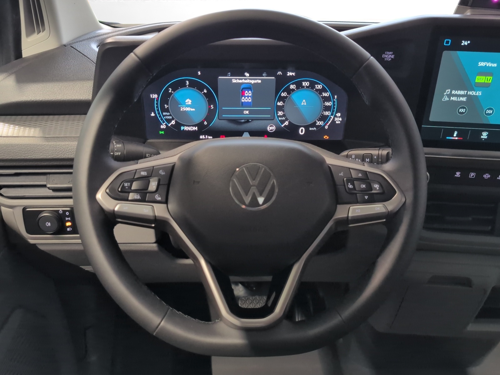 VW Transporter 2.0 TDI Automat 4Motion-image-11