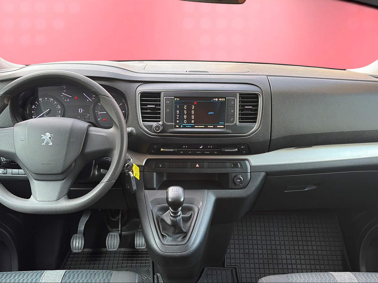 PEUGEOT Traveller Compact 2.0 BlueHDi 140 Active S/S-image-12