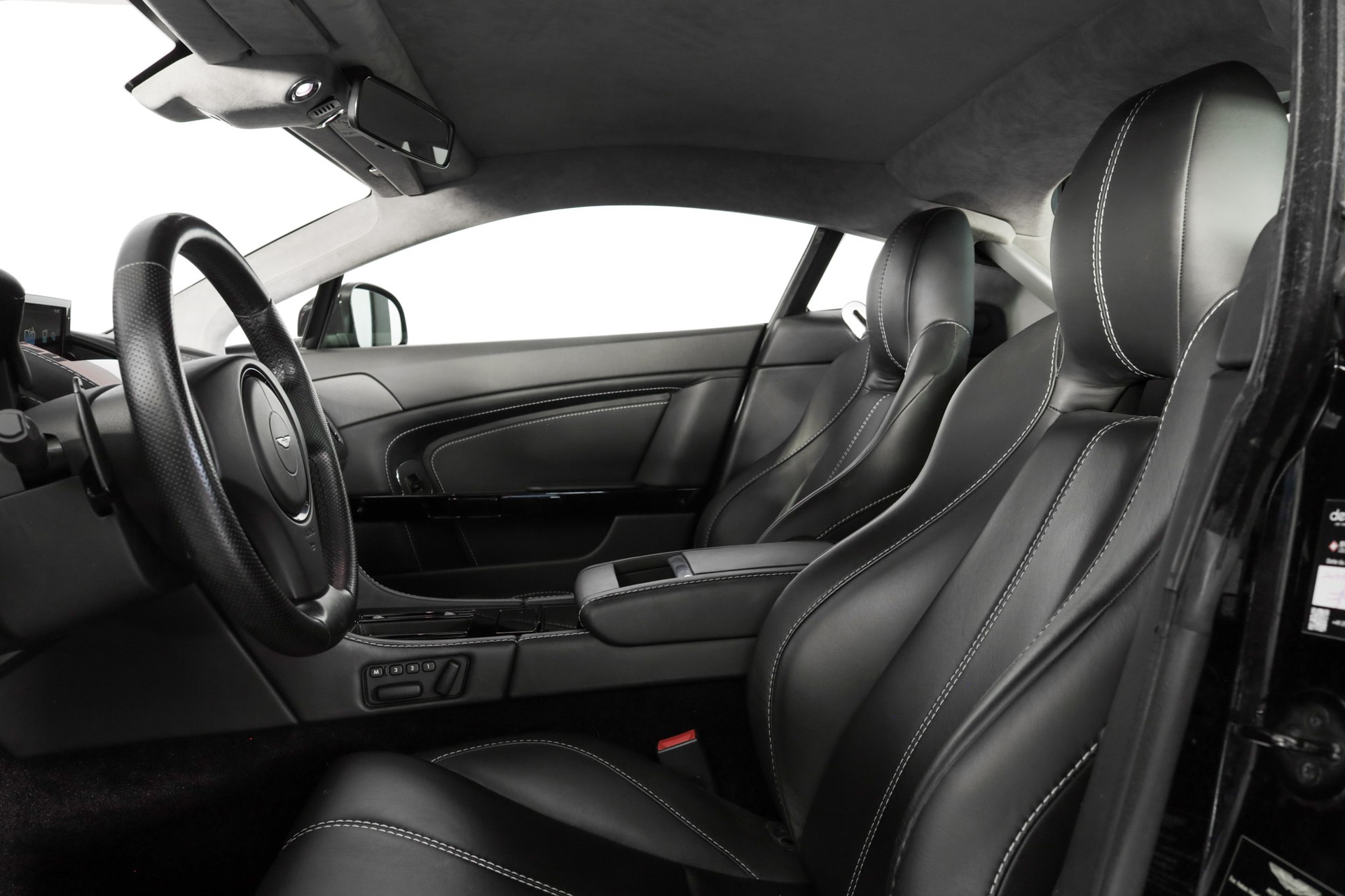 ASTON MARTIN V8 Vantage 4.7 Sportshift-image-8