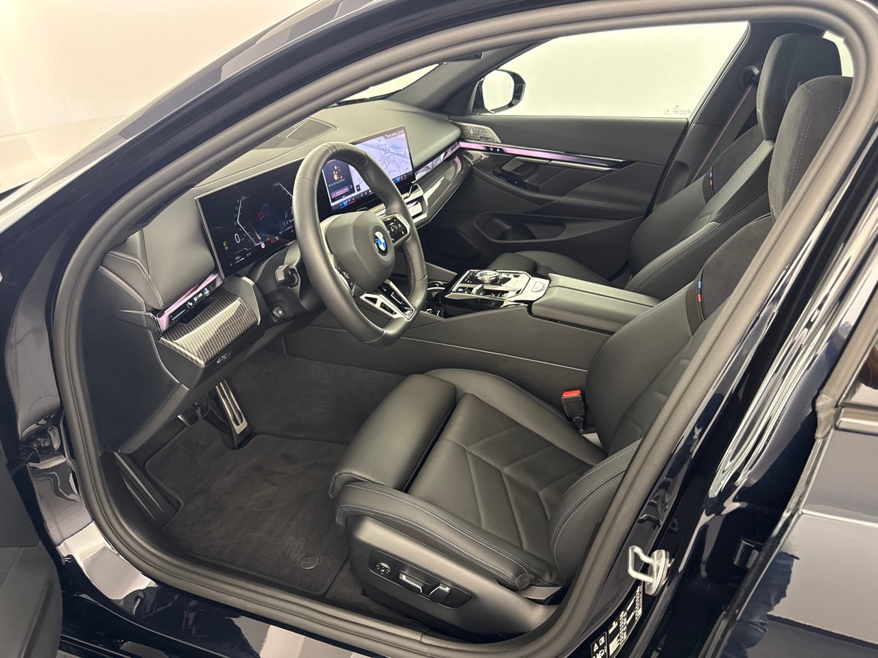 BMW 540d xDr 48V Tour M.S.Pro ''inkl. AHK & Standheizung''-image-4