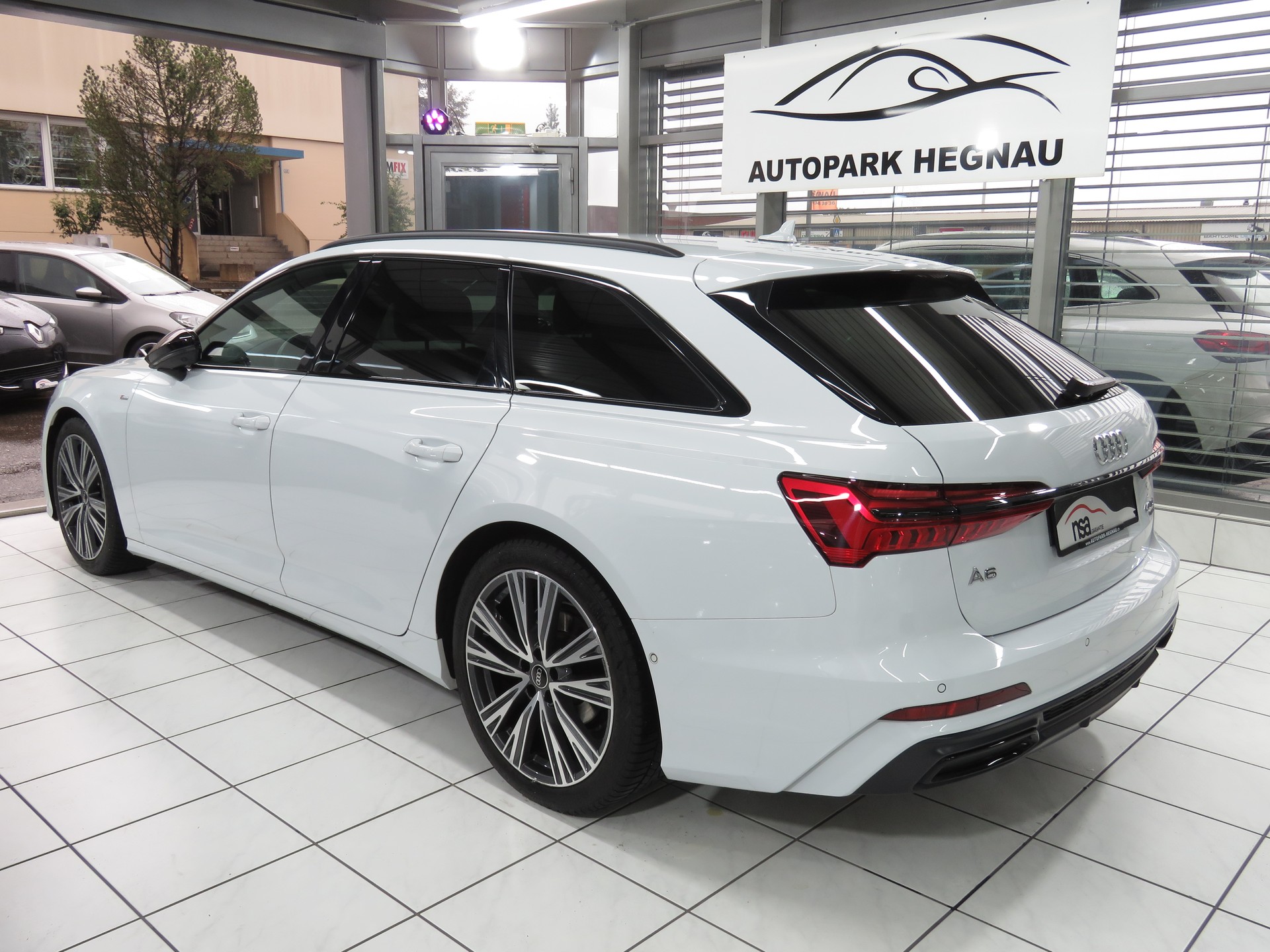AUDI A6 Avant 40 TDI Sport Attraction Quattro S-tronic (Automat, AHK 2.0 t)-image-5