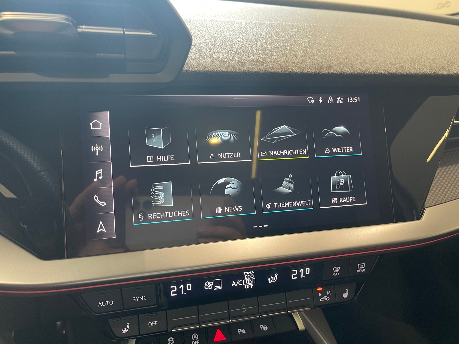AUDI RS3 Sportback 2.5 TSI quattro S-tronic-image-20