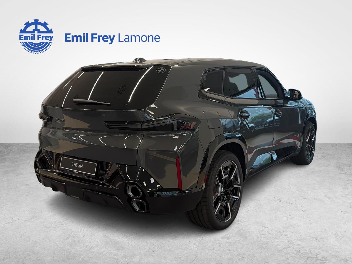 BMW XM 50e Plug-in Hybrid-image-4