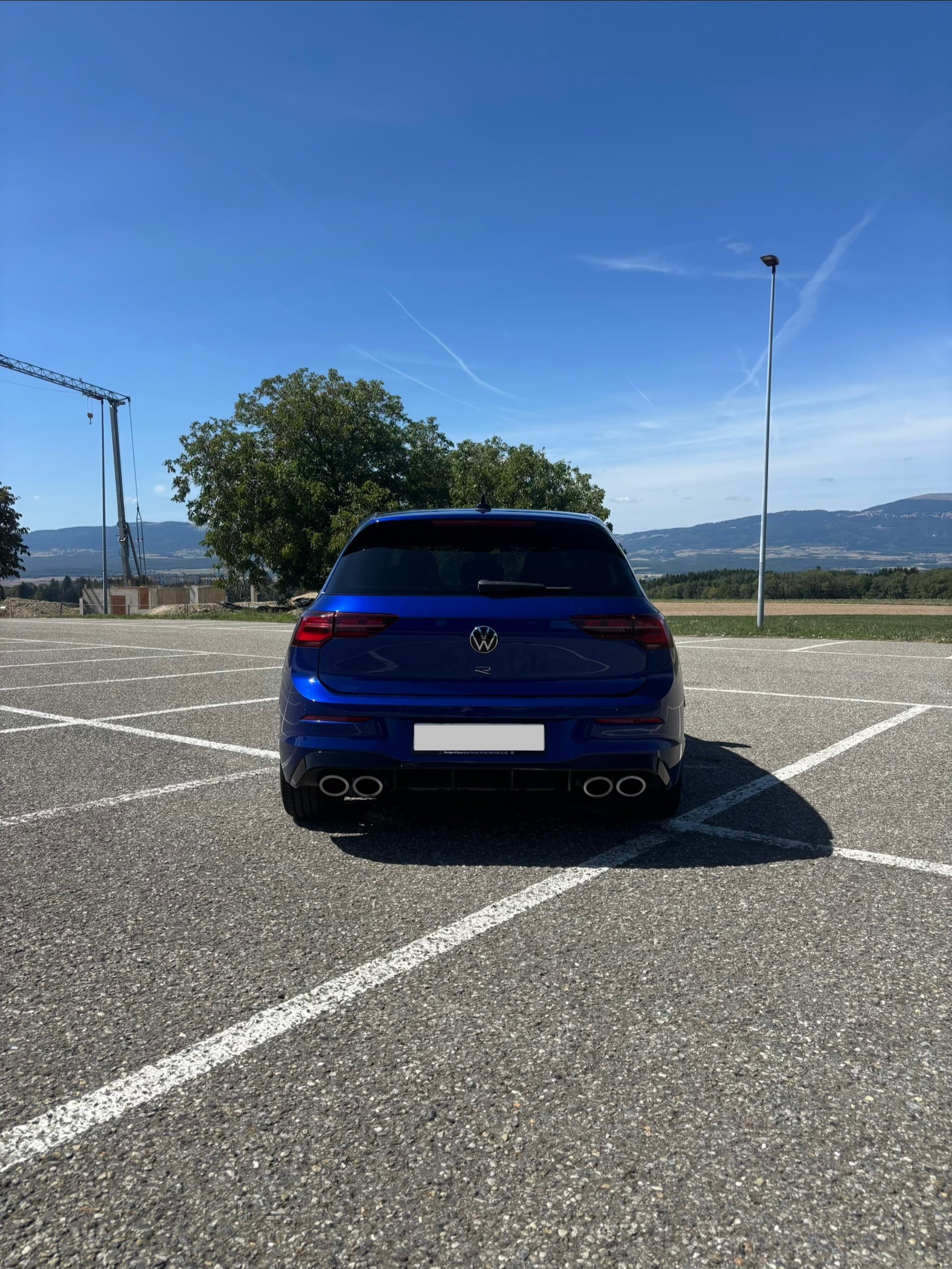 VW 2.0 TSI R DSG 4motion-image-4