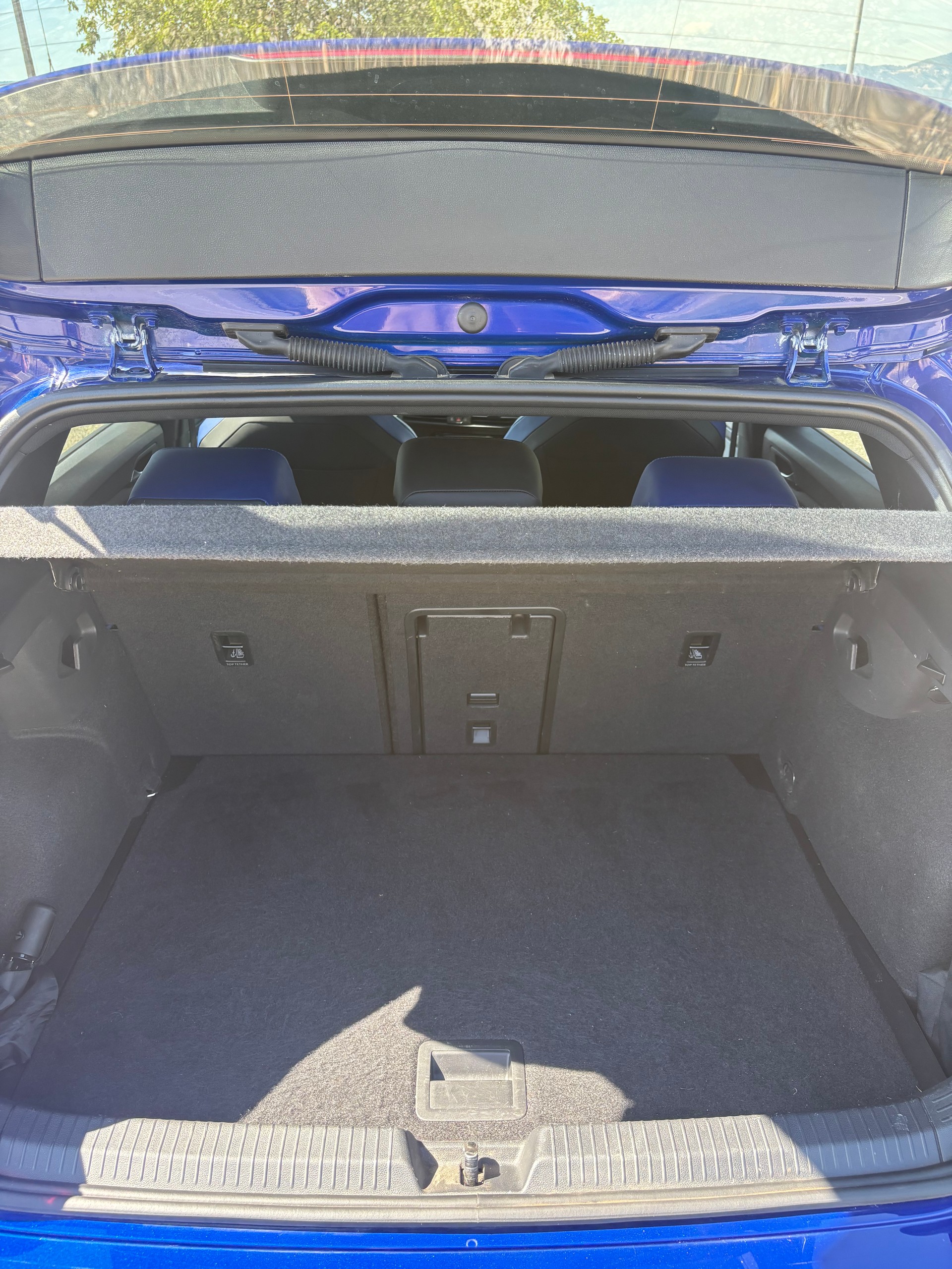 VW 2.0 TSI R DSG 4motion-image-9
