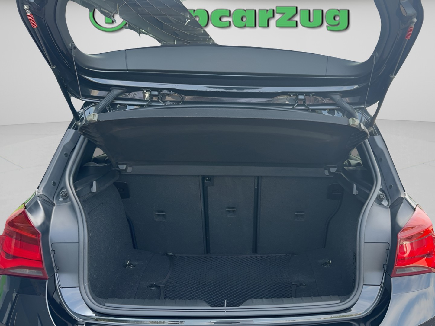 BMW M140i xDrive Steptronic-image-19