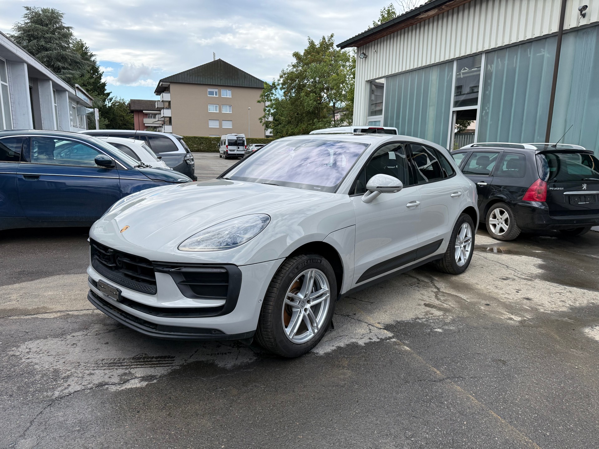 PORSCHE Macan T PDK-image-0