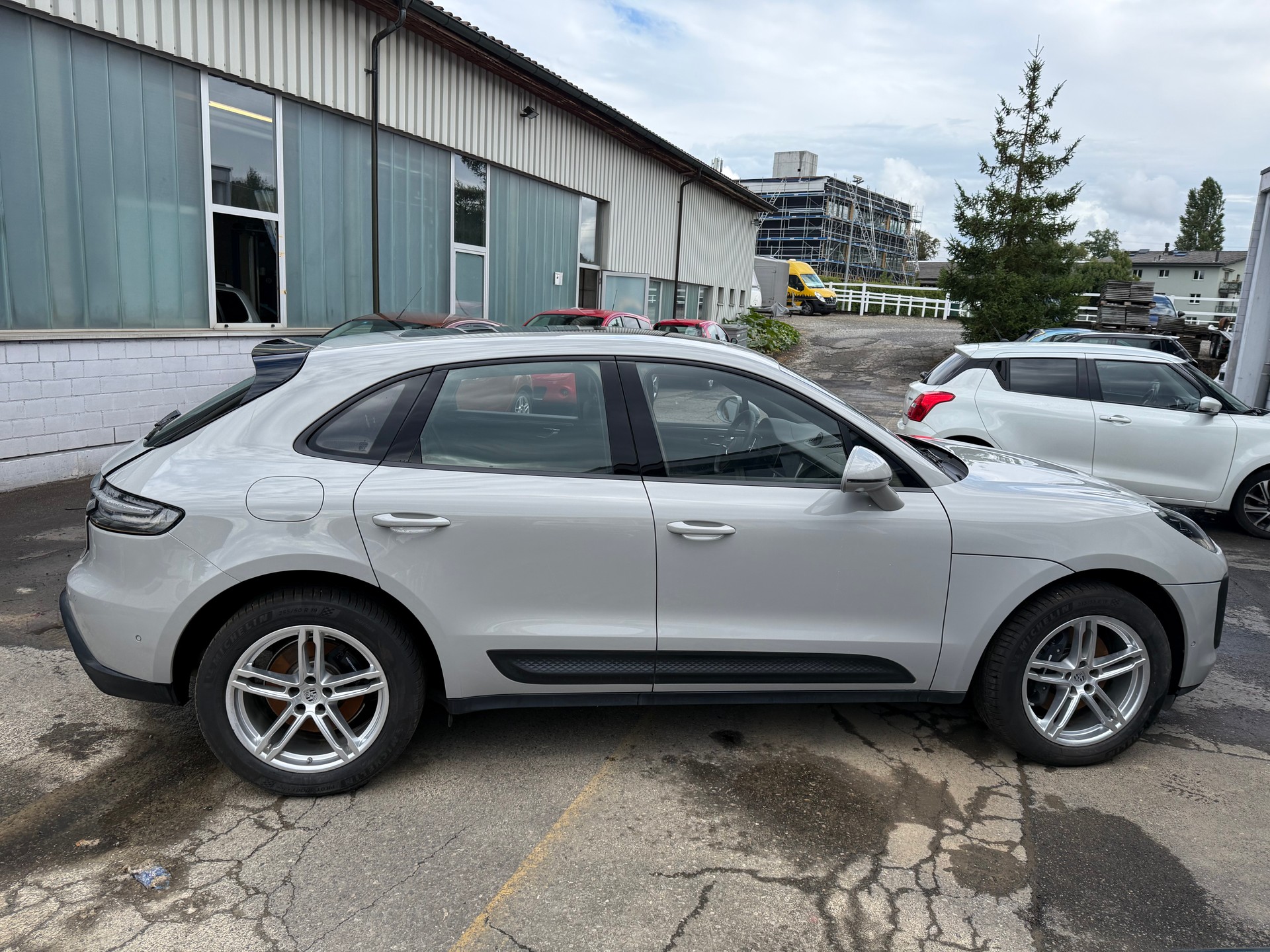 PORSCHE Macan T PDK-image-2