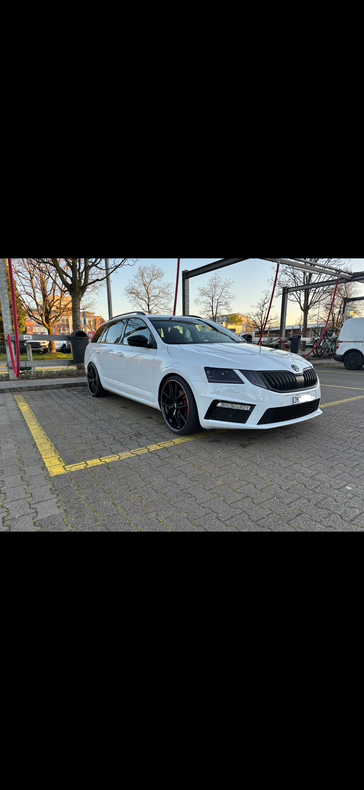 SKODA 2.0 TDI 184 RS 4x4 DSG-image-4