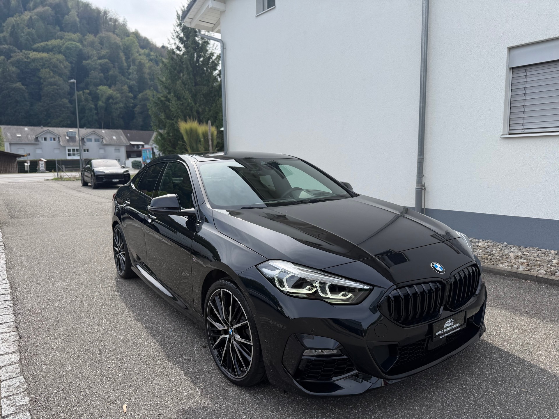 BMW 218i Gran Coupé M Sport Steptronic-image-2