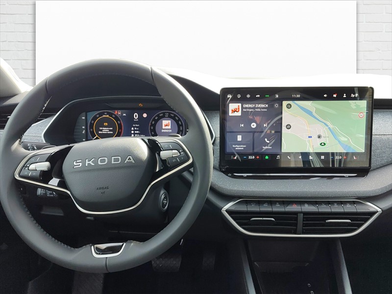 SKODA Octavia Combi-image-7