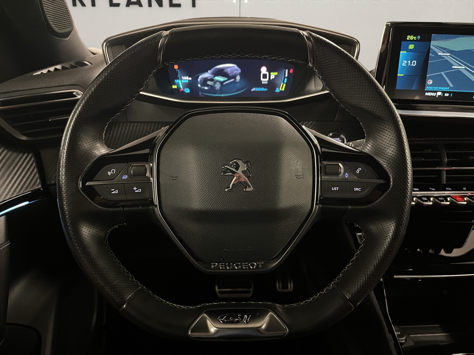 PEUGEOT 2008 e-GT Line-image-8