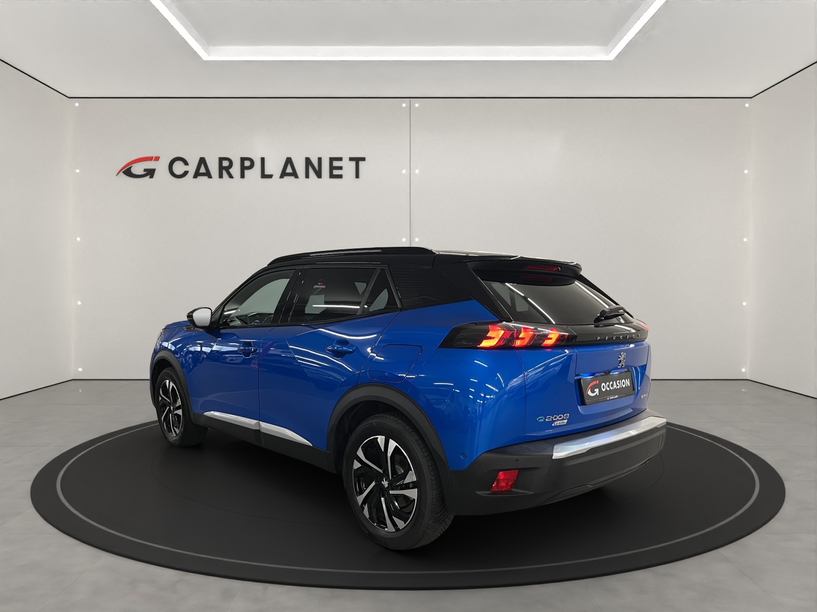 PEUGEOT 2008 e-GT Line-image-3