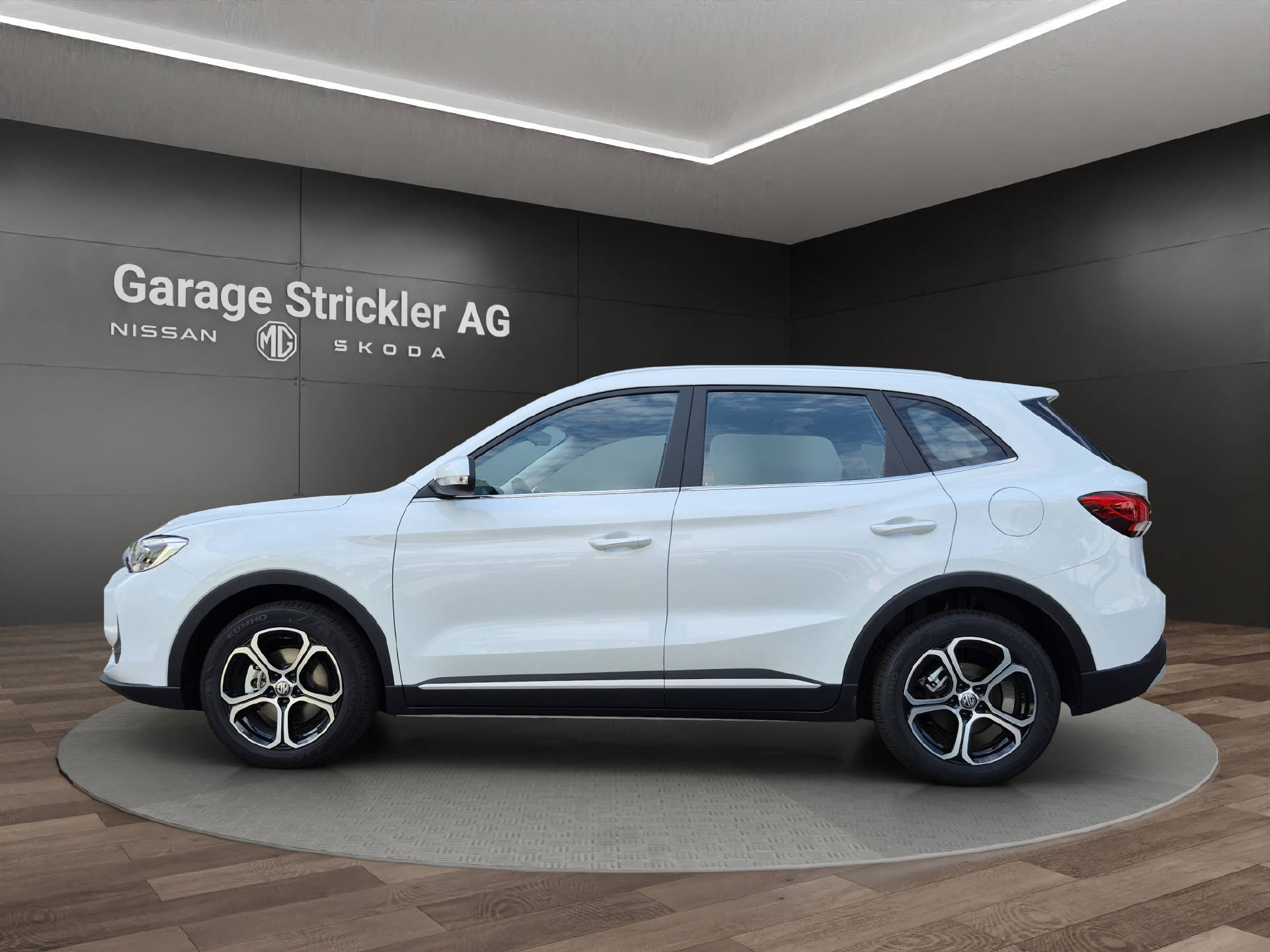 MG ZS 1.5 Hybrid+ Comfort-image-1
