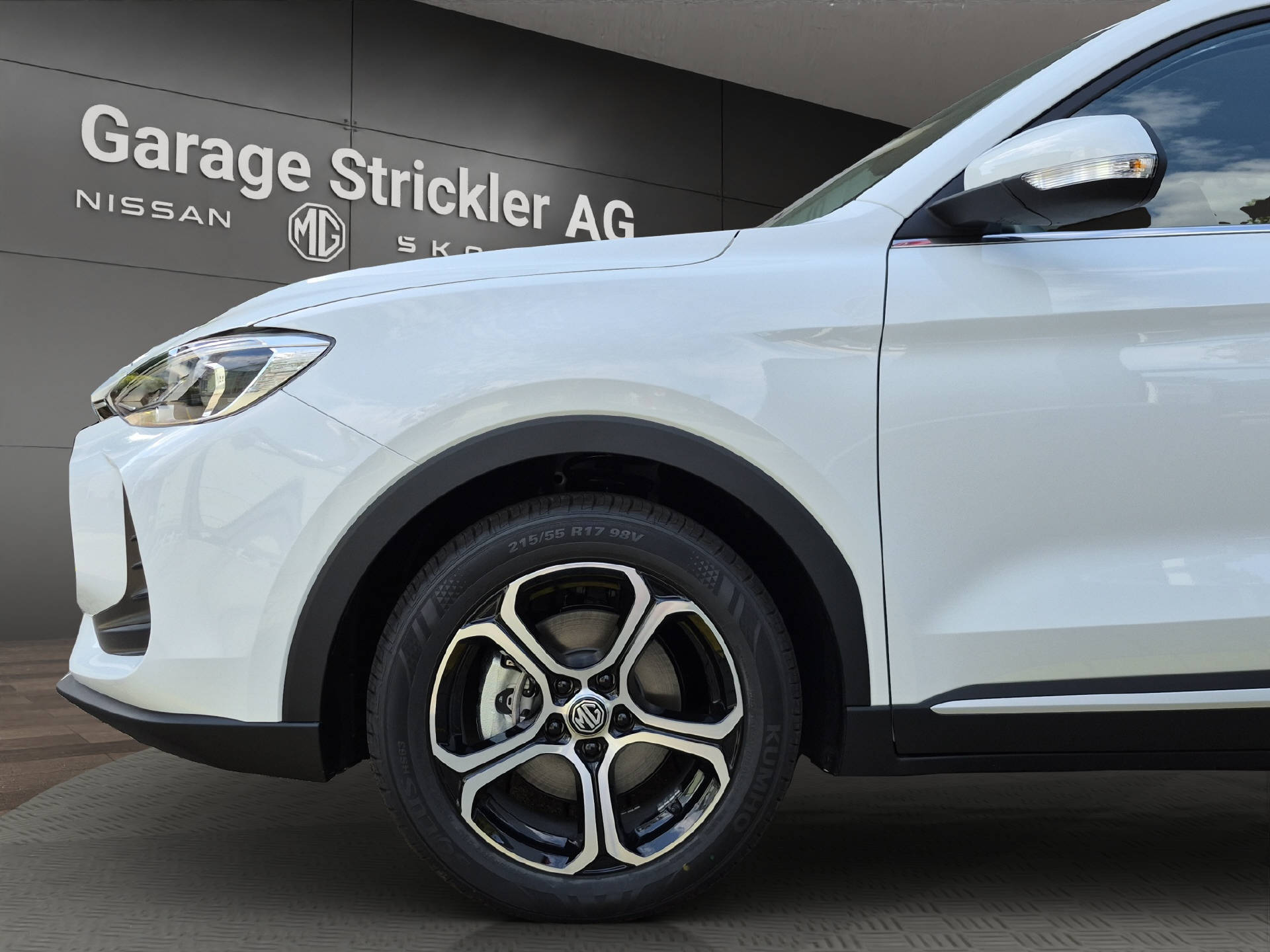 MG ZS 1.5 Hybrid+ Comfort-image-8