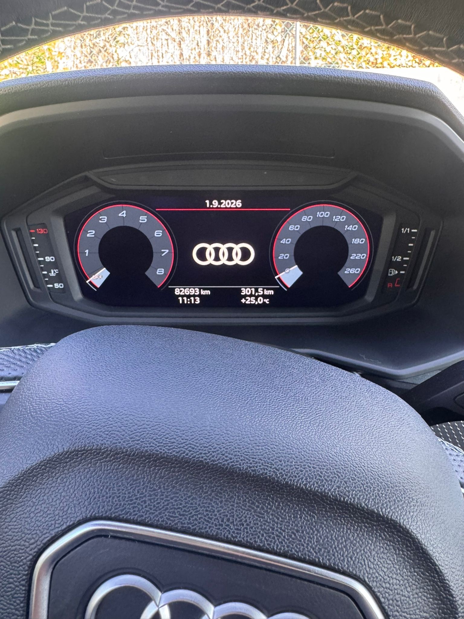 AUDI A1 Sportback 30 TFSI S Line Attraction S-tronic-image-5