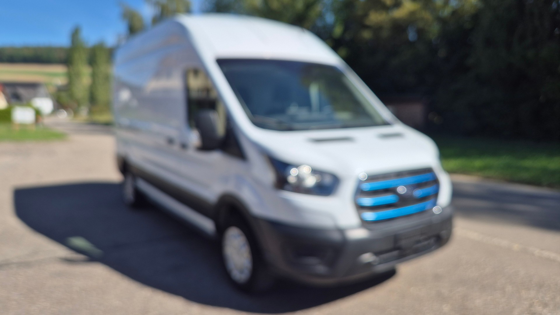 FORD E-Transit Van 350 L3 Trend RWD 68kWh-image-5