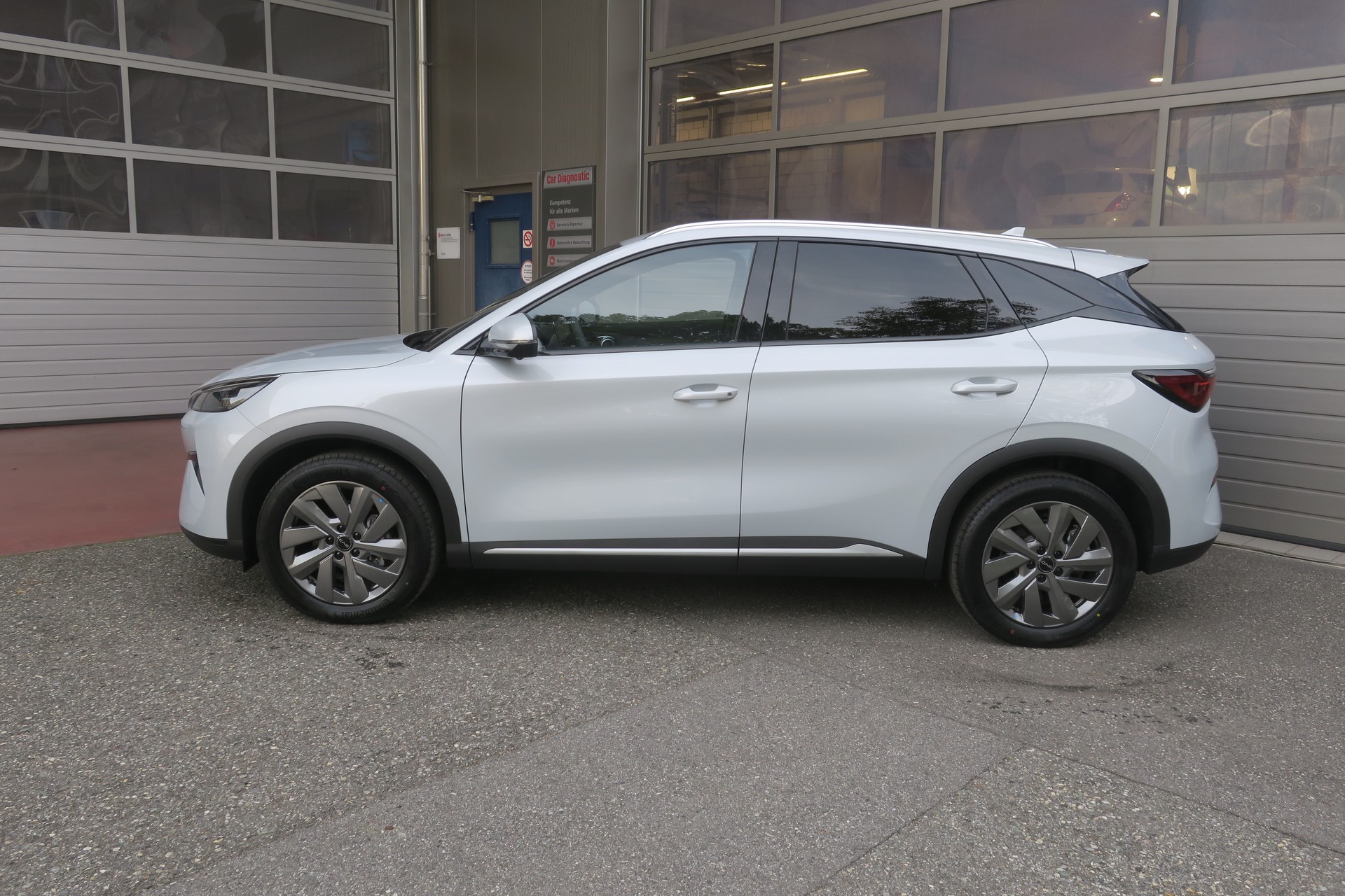 BYD Atto 3 EVO 74.8 kWh Excellence AWD-image-3