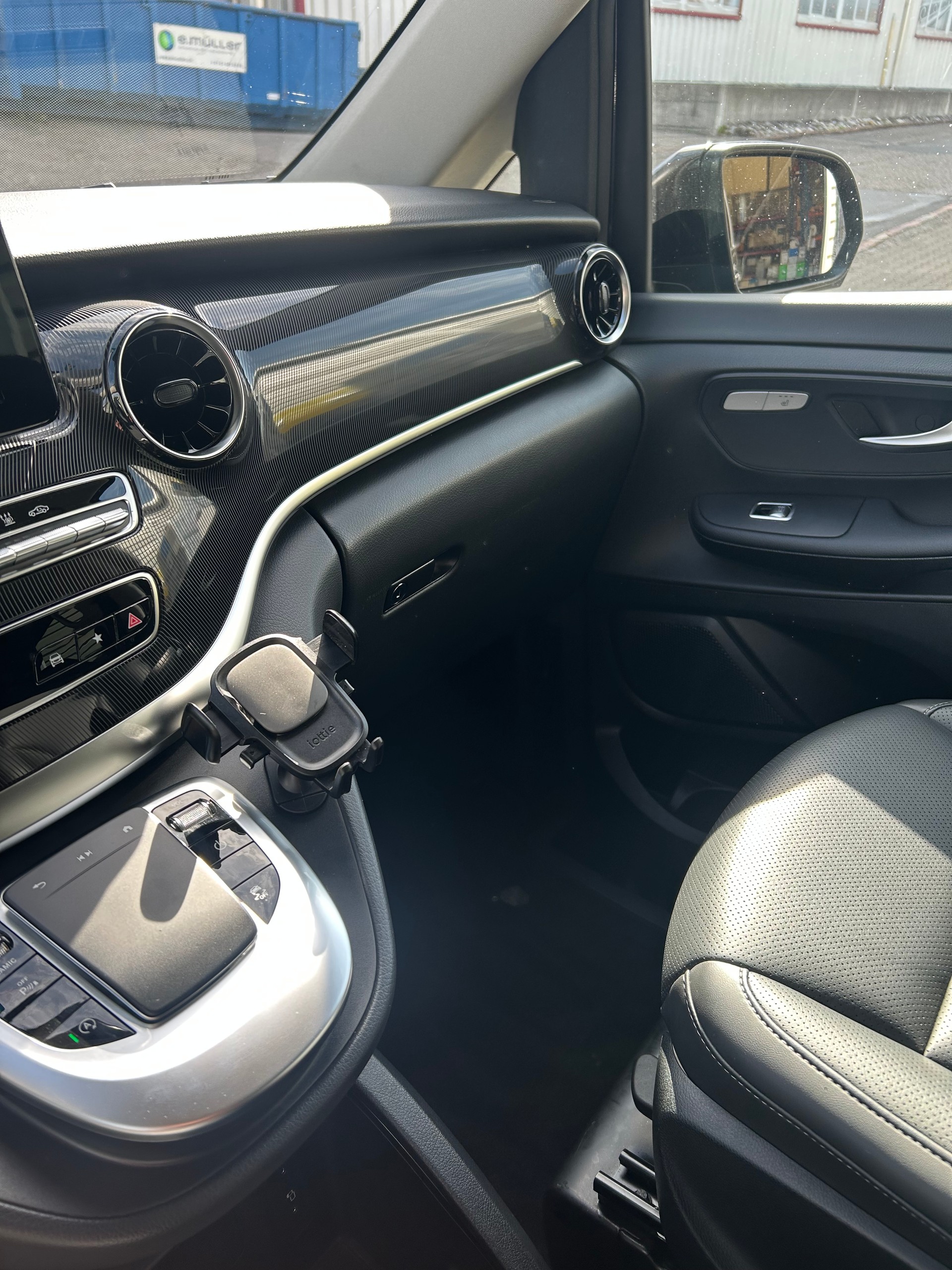 MERCEDES-BENZ V 250 d Avantgarde lang-image-7