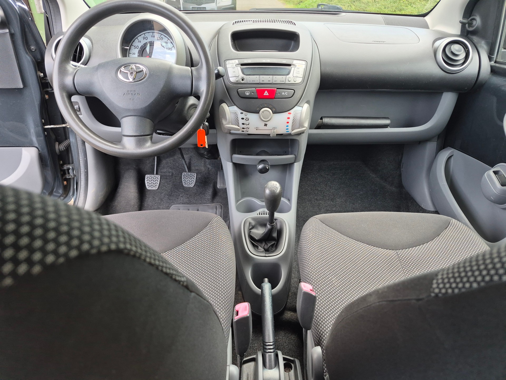 TOYOTA Aygo 1.0 Linea Luna-image-7