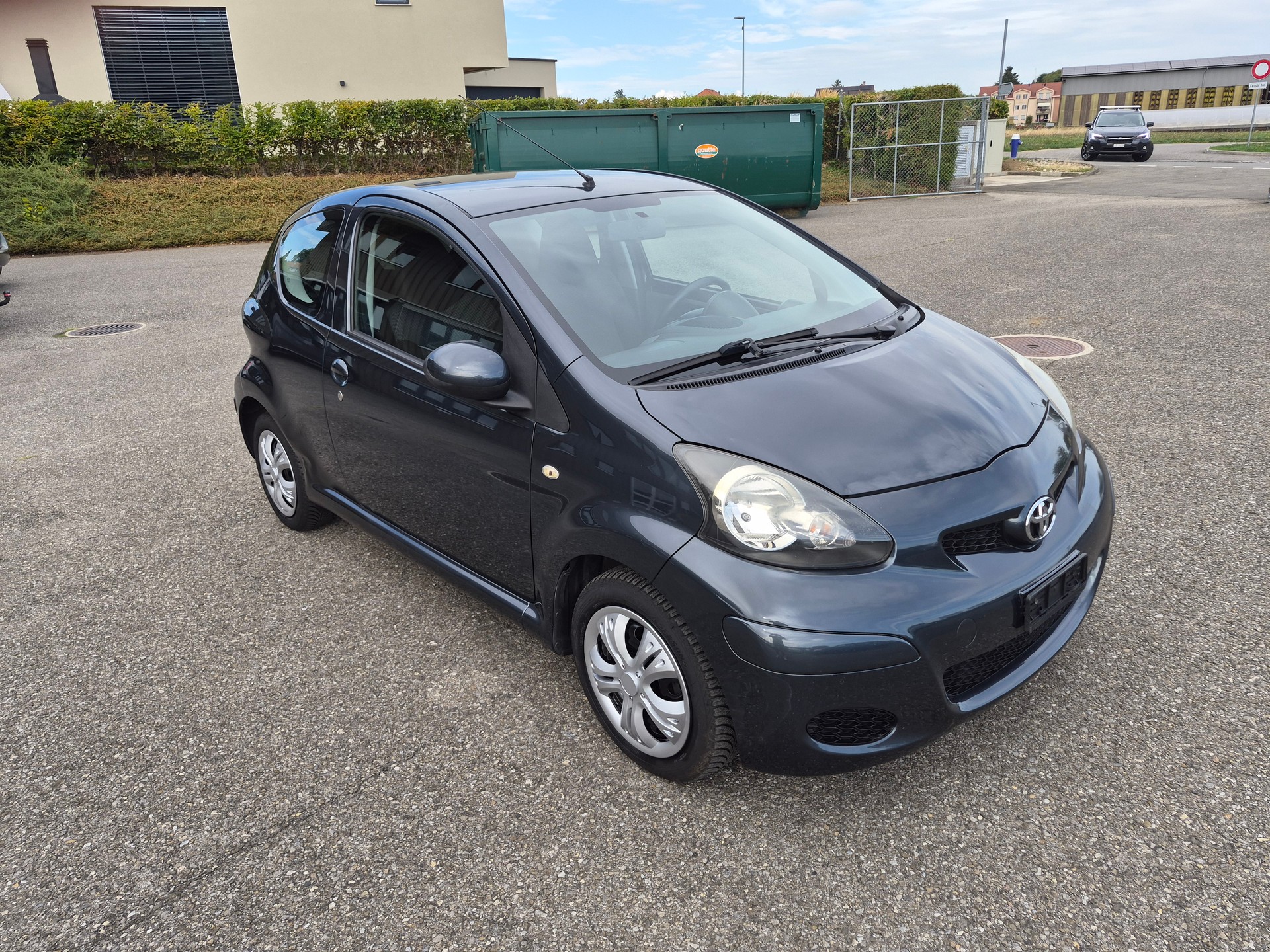 TOYOTA Aygo 1.0 Linea Luna-image-3