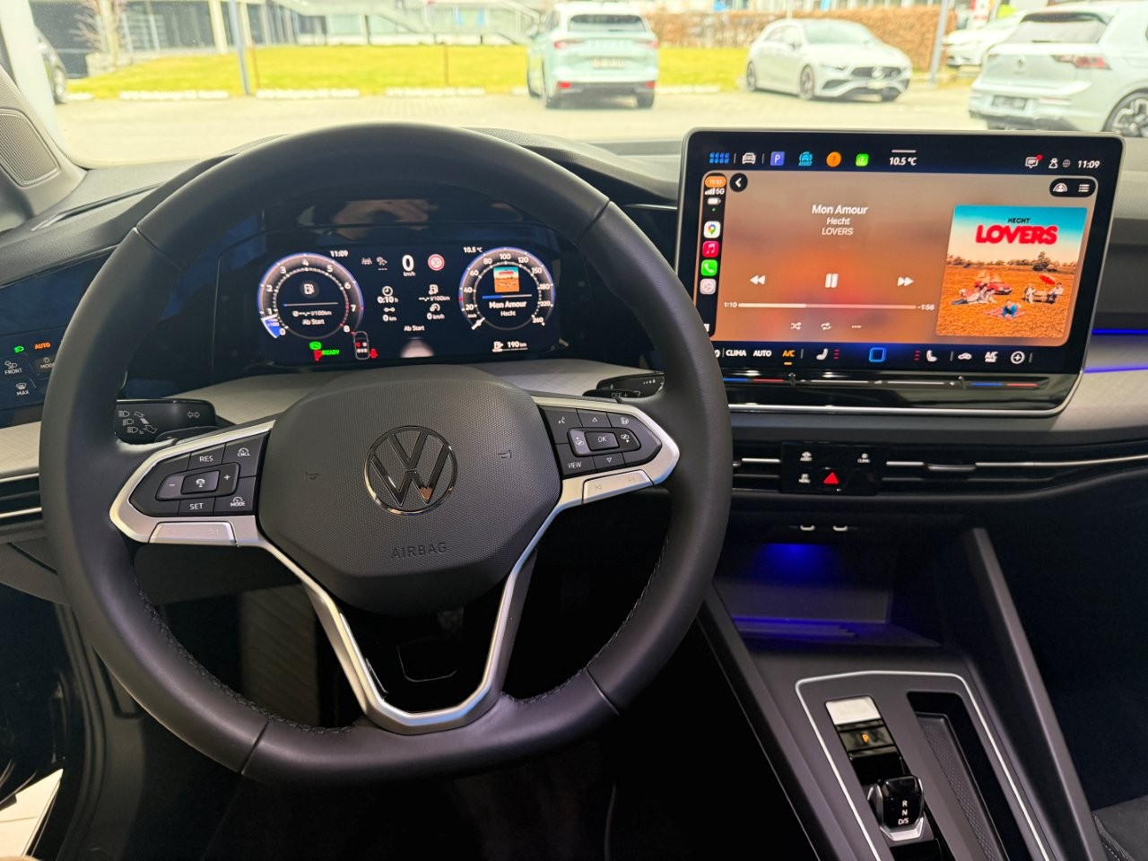 VW Golf 1.5 e TSI mHEV Basis DSG-image-8