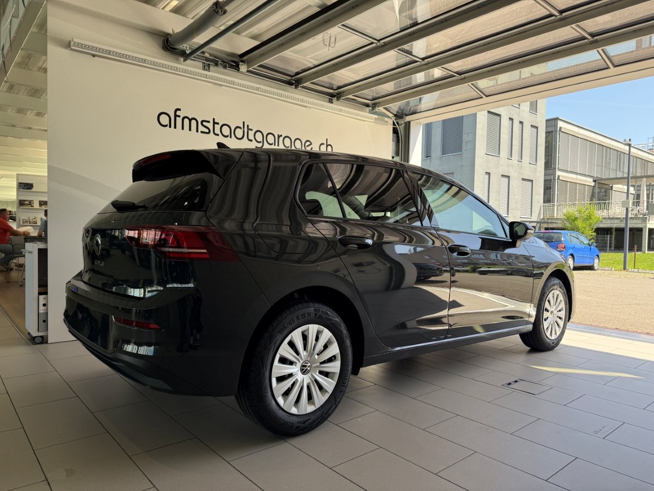 VW Golf 1.5 e TSI mHEV Basis DSG-image-2