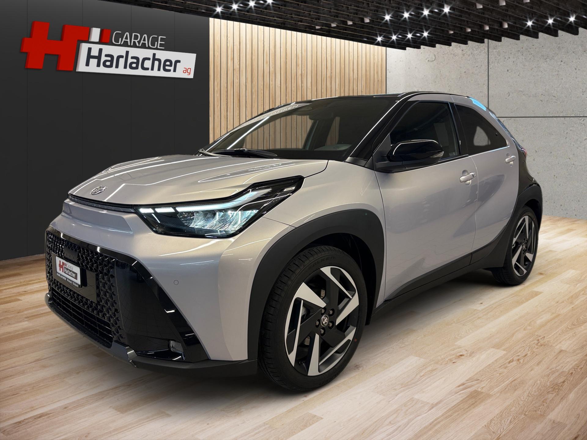 TOYOTA Aygo X 1.5 VVT-i HSD Style