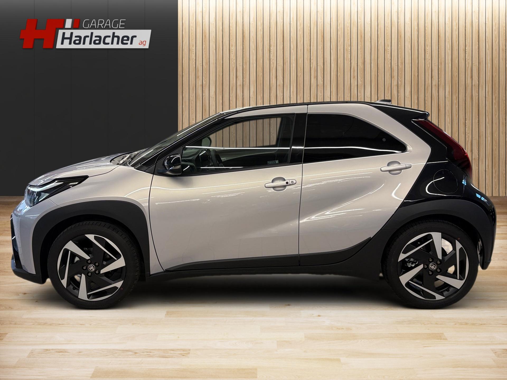 TOYOTA Aygo X 1.5 VVT-i HSD Style-image-7