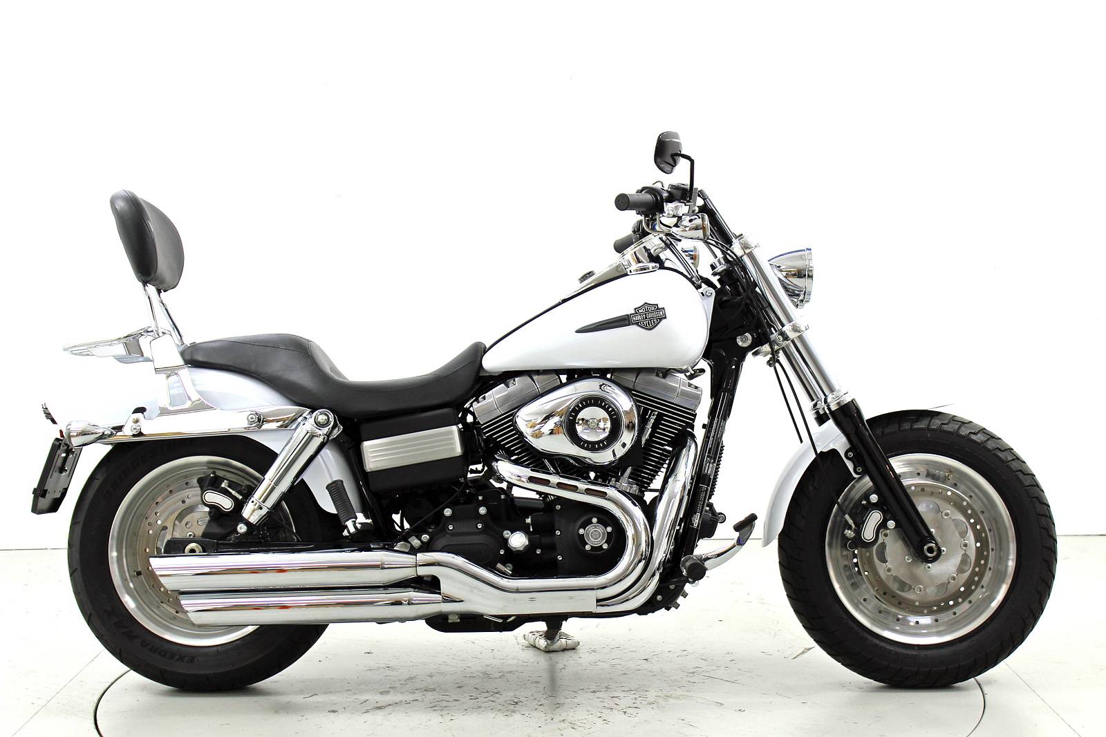 HARLEY-DAVIDSON FXDF-showroom-element-3