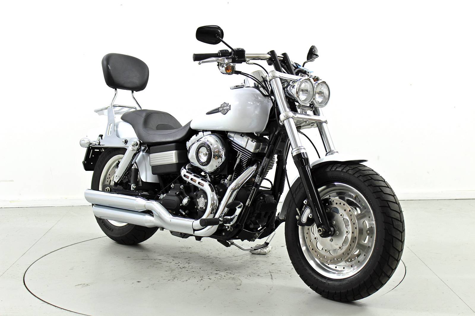 HARLEY-DAVIDSON FXDF-showroom-element-1