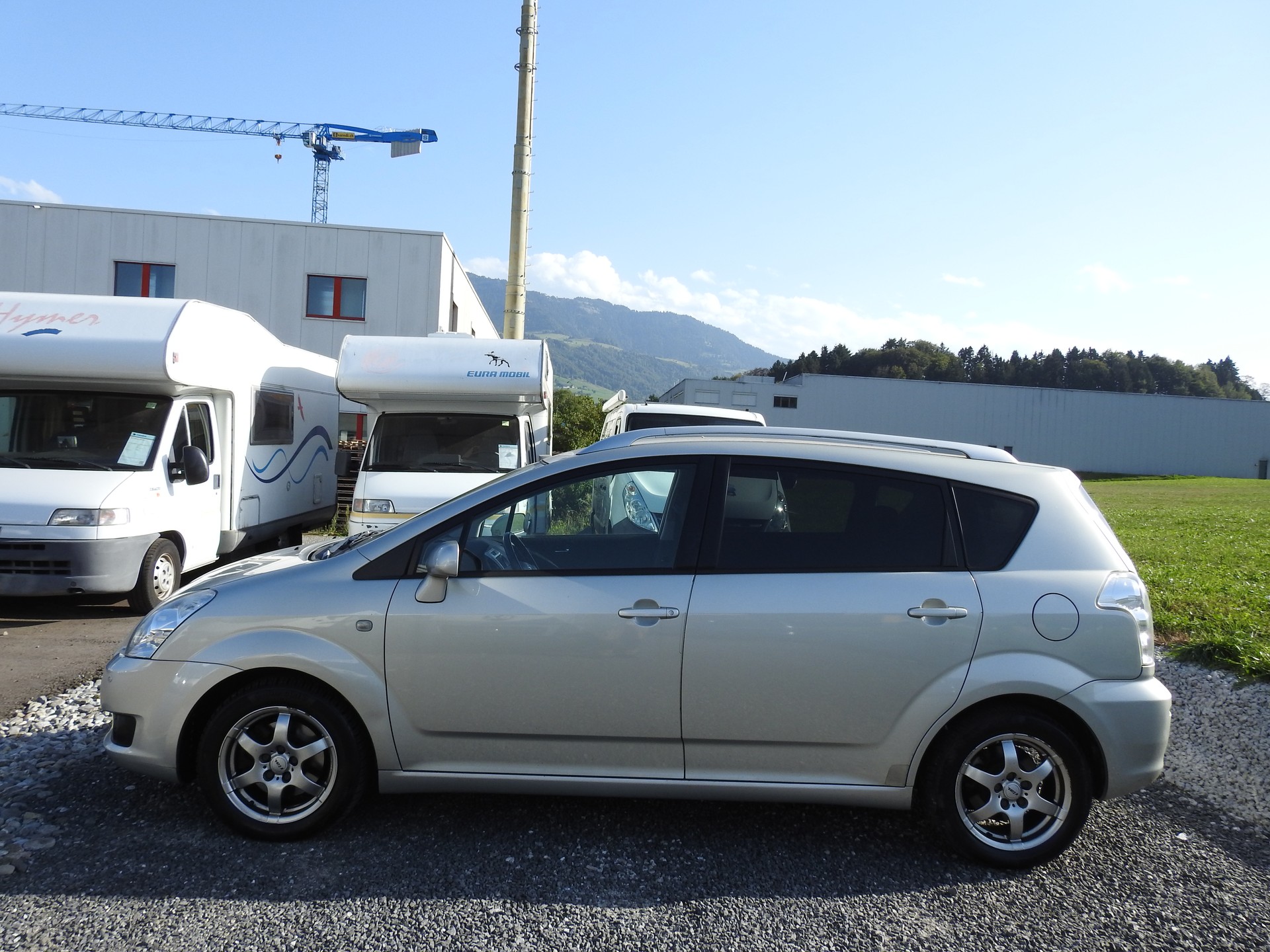 TOYOTA Corolla Verso 1.8 Linea Luna-image-2