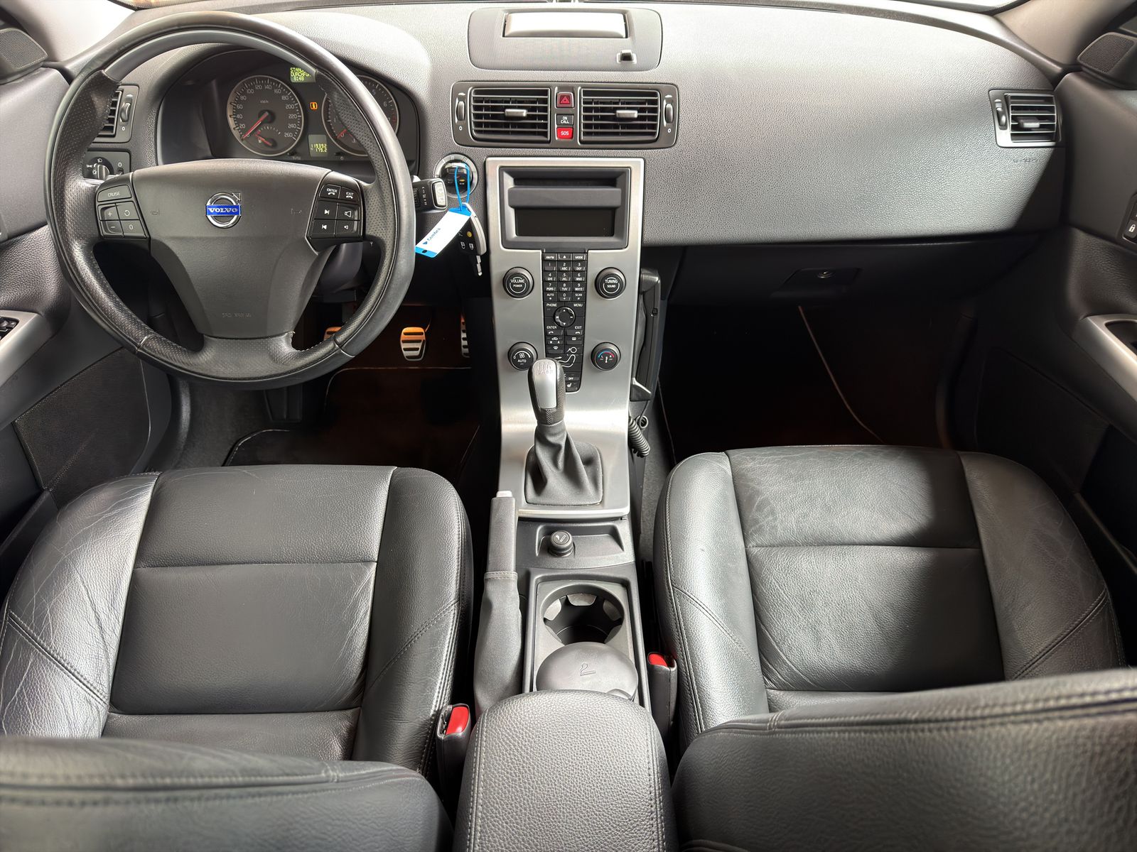 VOLVO C30 T5 Summum-image-8