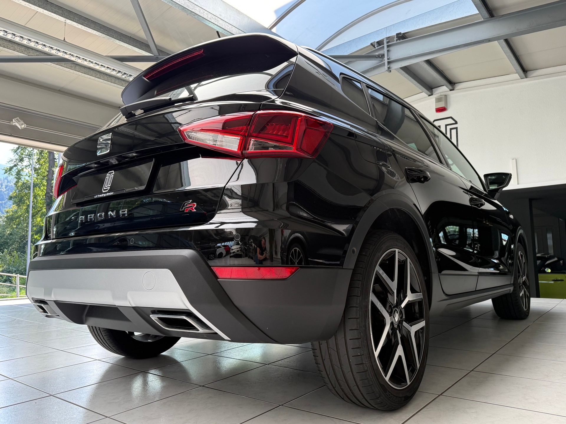 SEAT Arona 1.0 TSI Eco Hola FR DSG-image-4