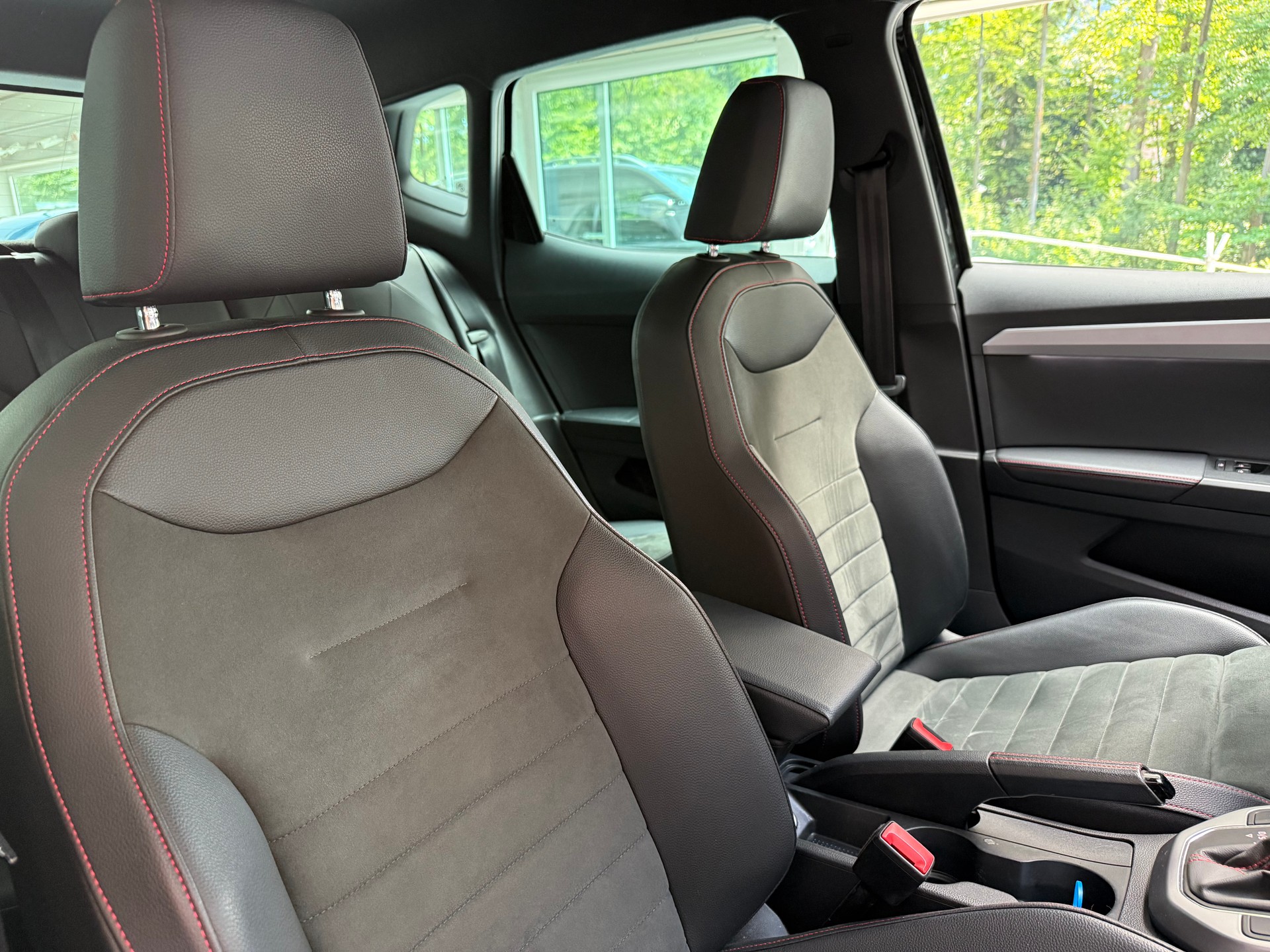 SEAT Arona 1.0 TSI Eco Hola FR DSG-image-7