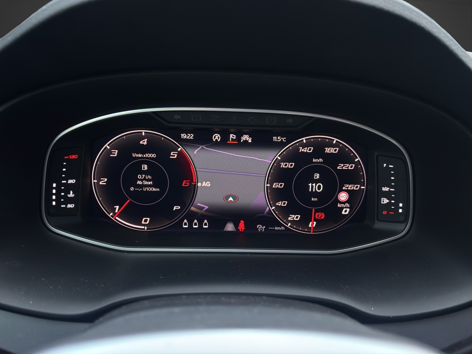 SEAT Ateca 2.0 TDI CR Hola FR DSG 4Drive-image-6