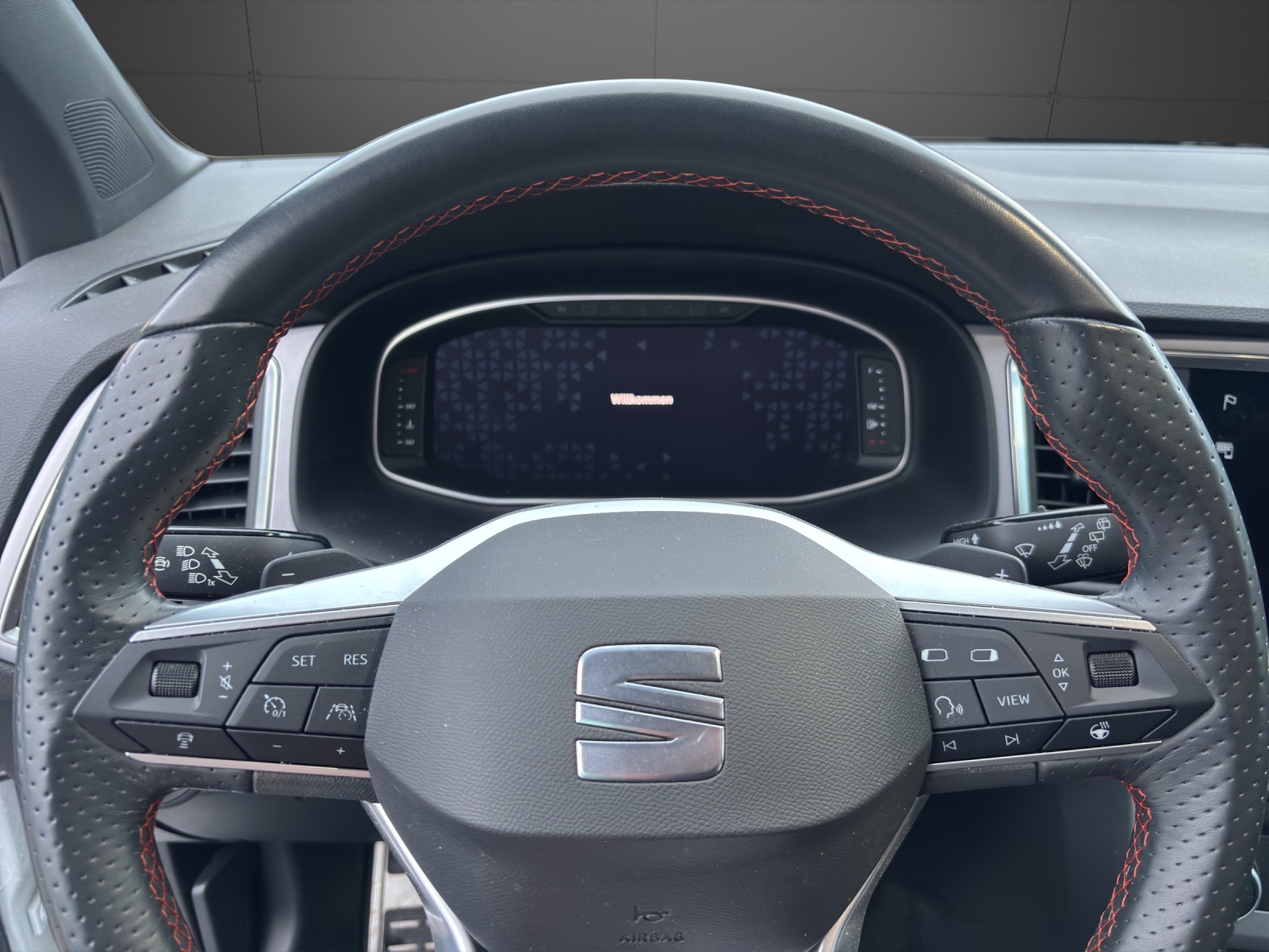 SEAT Ateca 2.0 TDI CR Hola FR DSG 4Drive-image-5