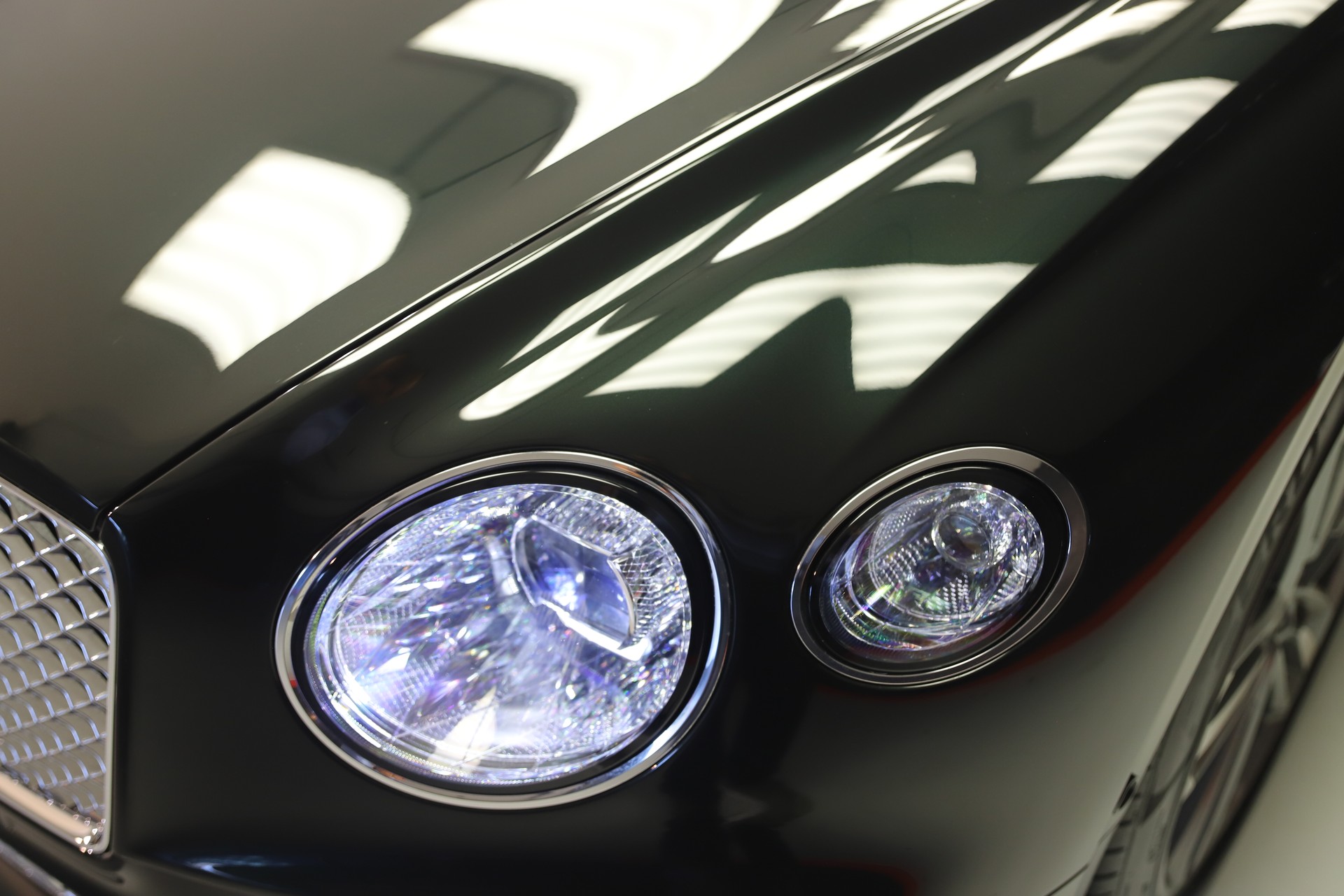 BENTLEY Continental GTC 4.0 V8-image-15