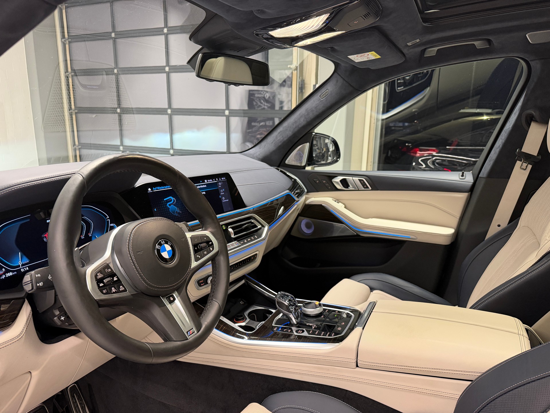 BMW X5 45e xDrive SAG *M Sport*CH-Auto*BMW Premium Selection Garantie bis 22.4.2027*Top Ausstattung*-image-16