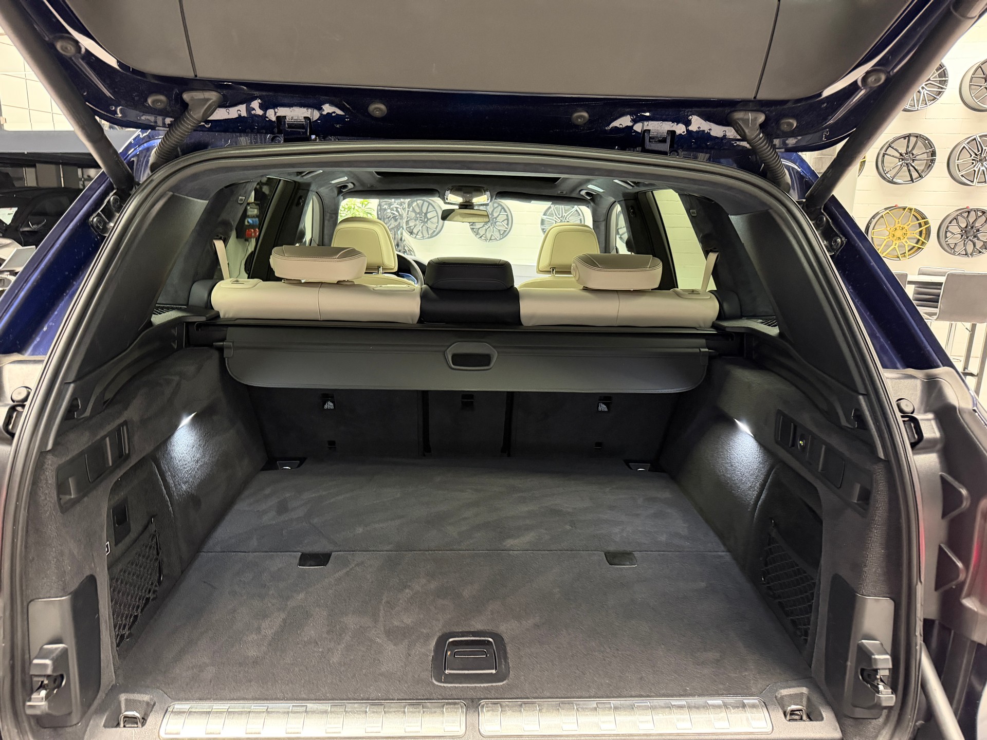 BMW X5 45e xDrive SAG *M Sport*CH-Auto*BMW Premium Selection Garantie bis 22.4.2027*Top Ausstattung*-image-30