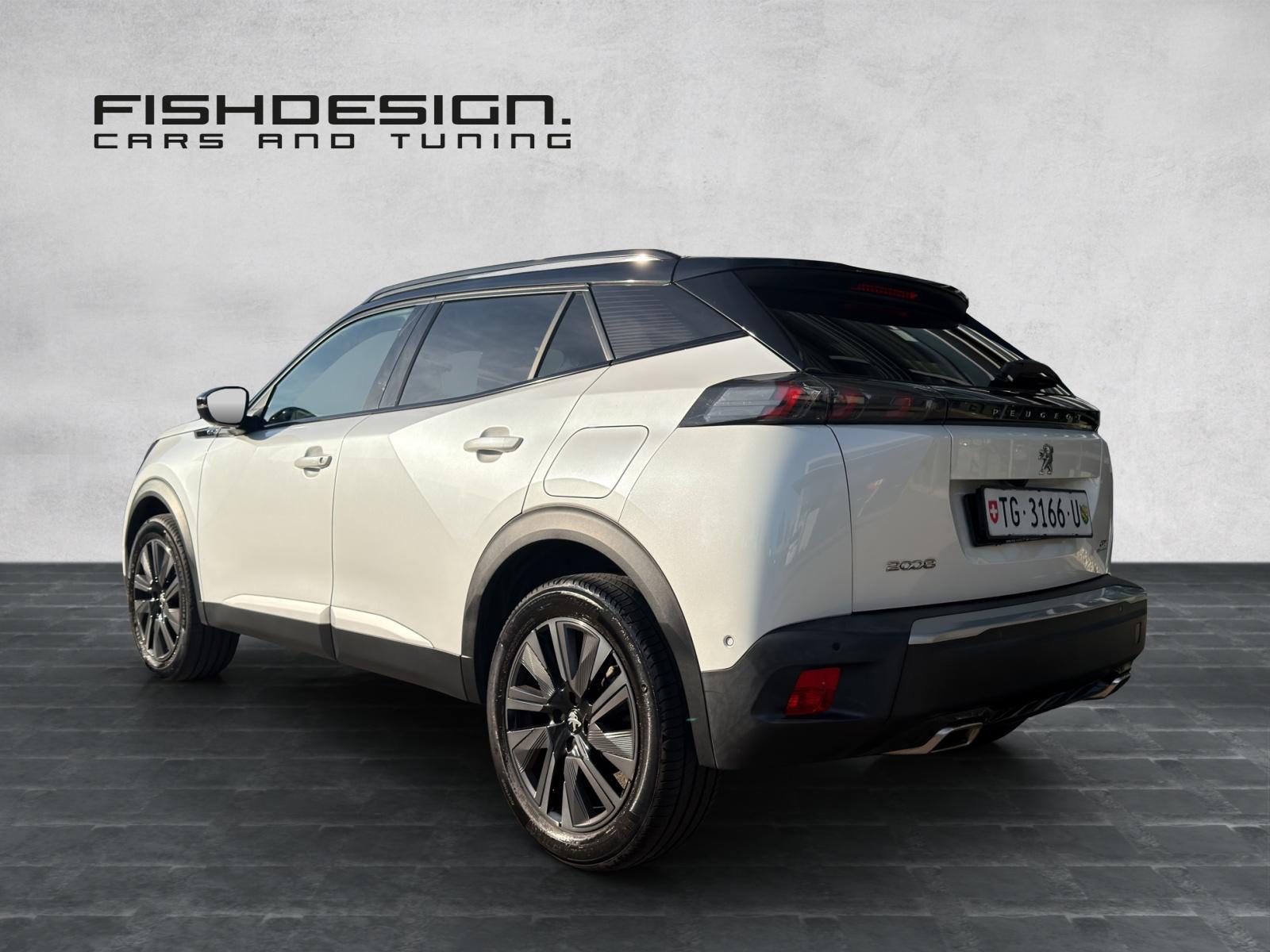 PEUGEOT 2008 1.2 PureTech GT Pack EAT8-image-2