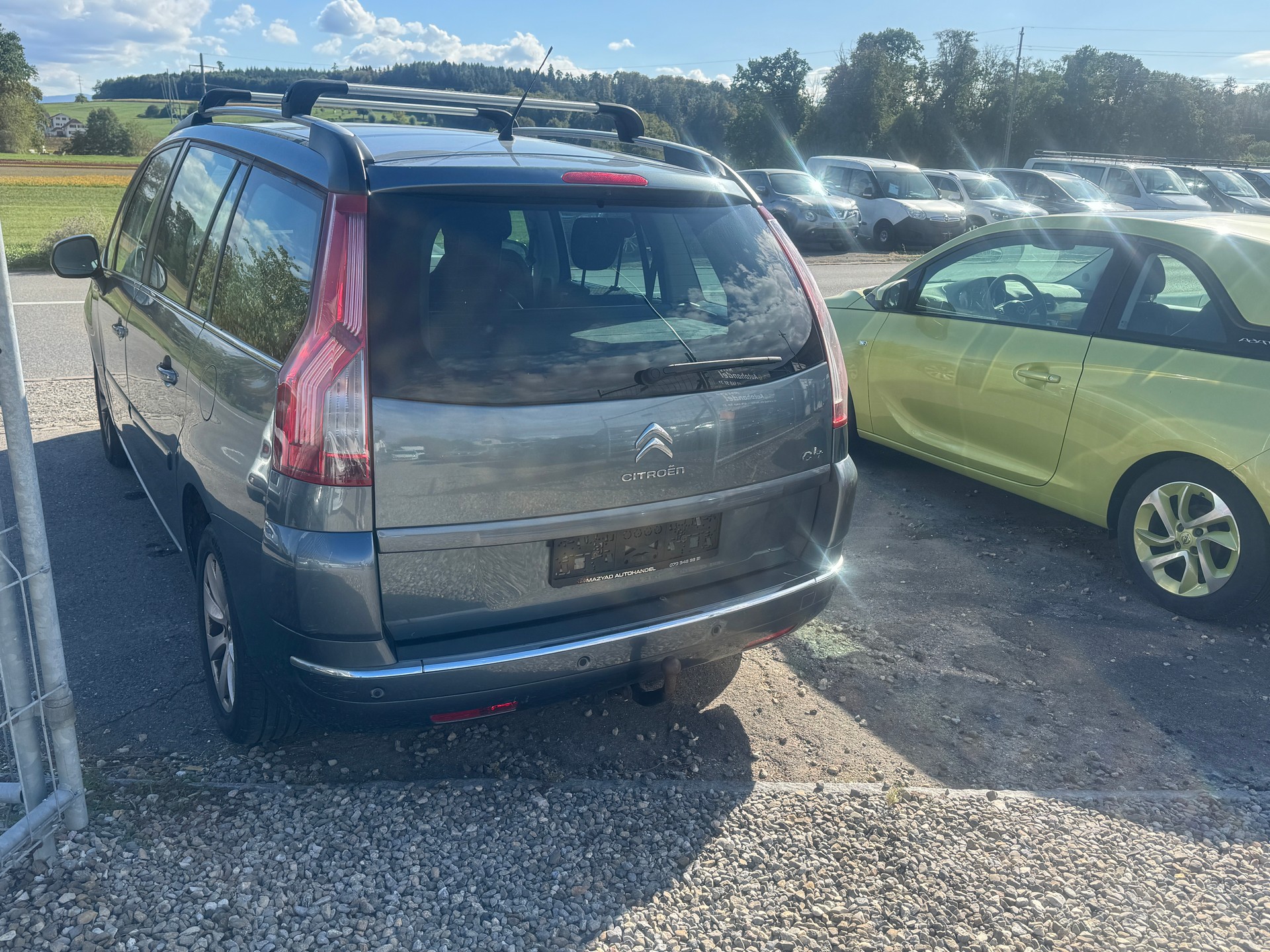 CITROEN Grand C4 Picasso 1.6 HDI 16V Attraction-image-3
